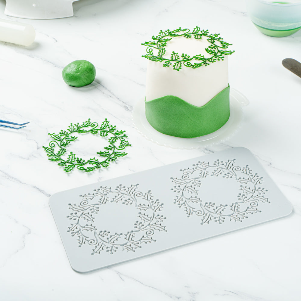 Pastry Tek Gray Silicone Autumn Leaf Halo Fondant Impression Mat - 1 count box