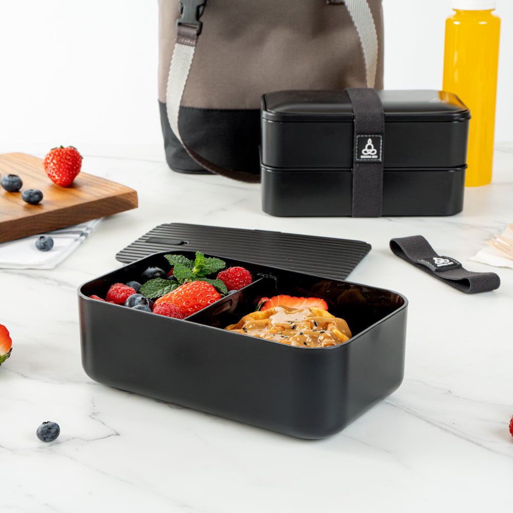 Bento Tek 34 oz Black Buddha Box Lunch Container - with Black Lid - 7 1/2" x 4 3/4" x 2 1/2" - 1 count box
