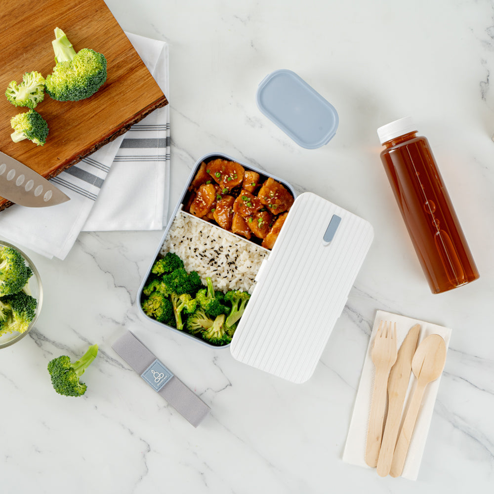Bento Tek 34 oz Blue Buddha Box Lunch Container - with White Lid - 7 1/2" x 4 3/4" x 2 1/2" - 1 count box