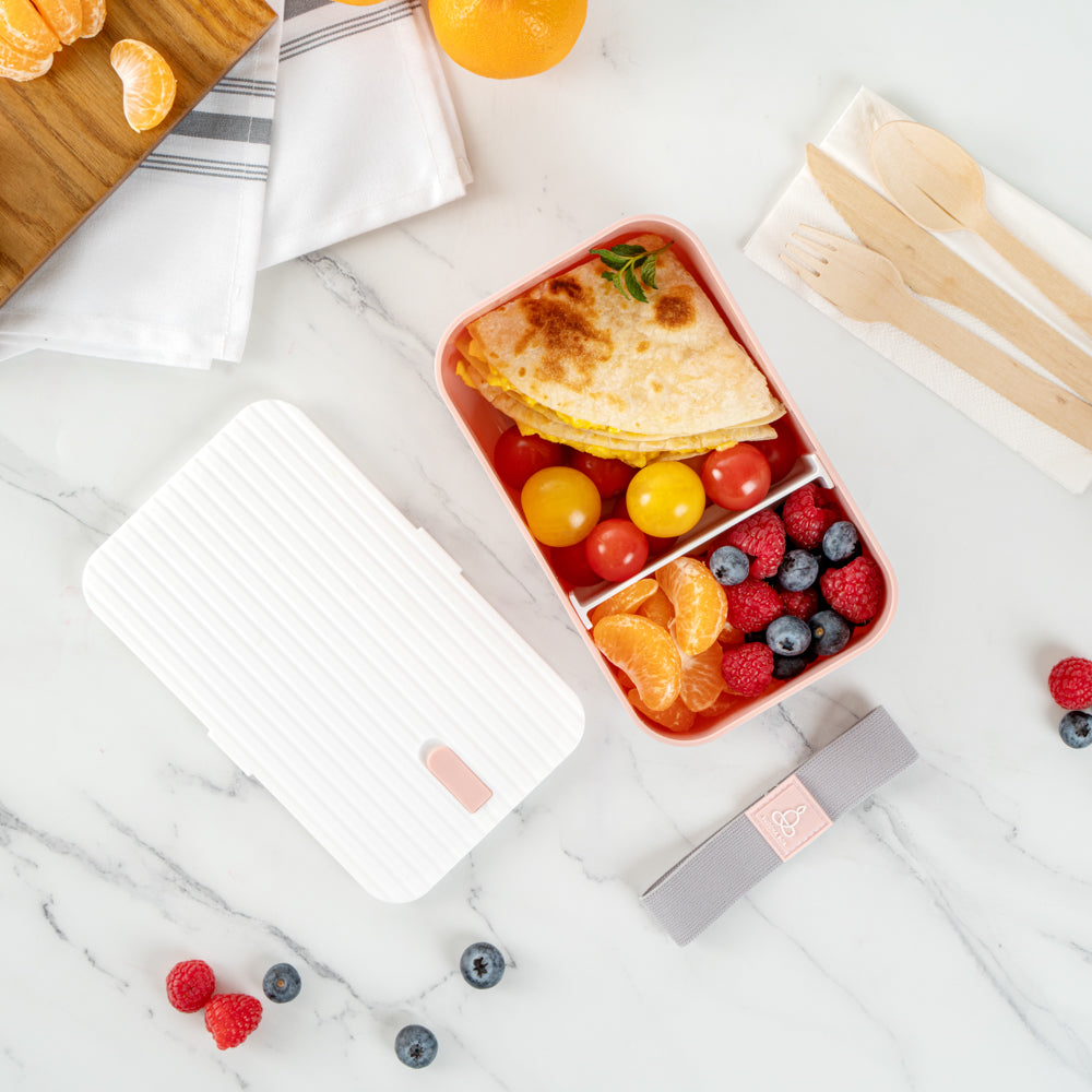 Bento Tek 34 oz Pink Buddha Box Lunch Container - with White Lid - 7 1/2" x 4 3/4" x 2 1/2" - 1 count box