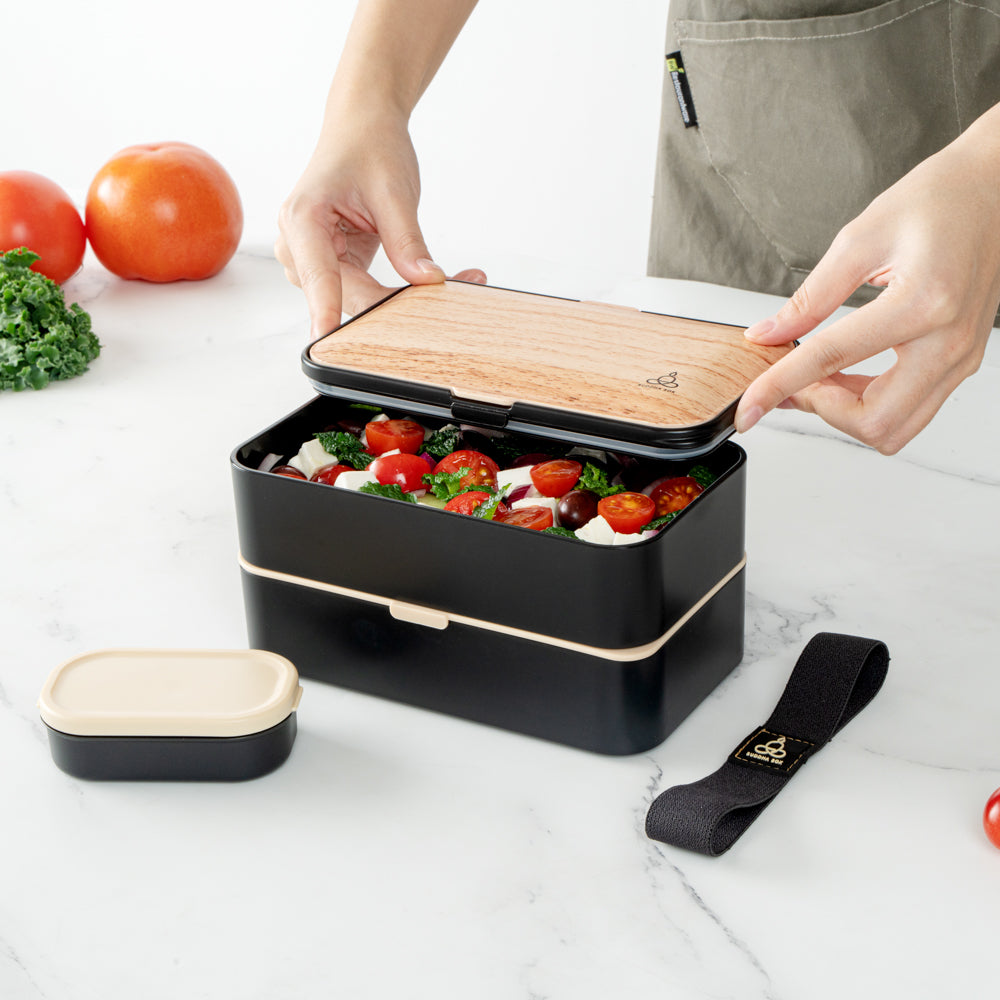 Bento Tek 41 oz Wood Grain and Black Buddha Box All-in-One Lunch Box - with Utensils, Sauce Cup - 7 1/4" x 4 1/4" x 4" - 1 count box