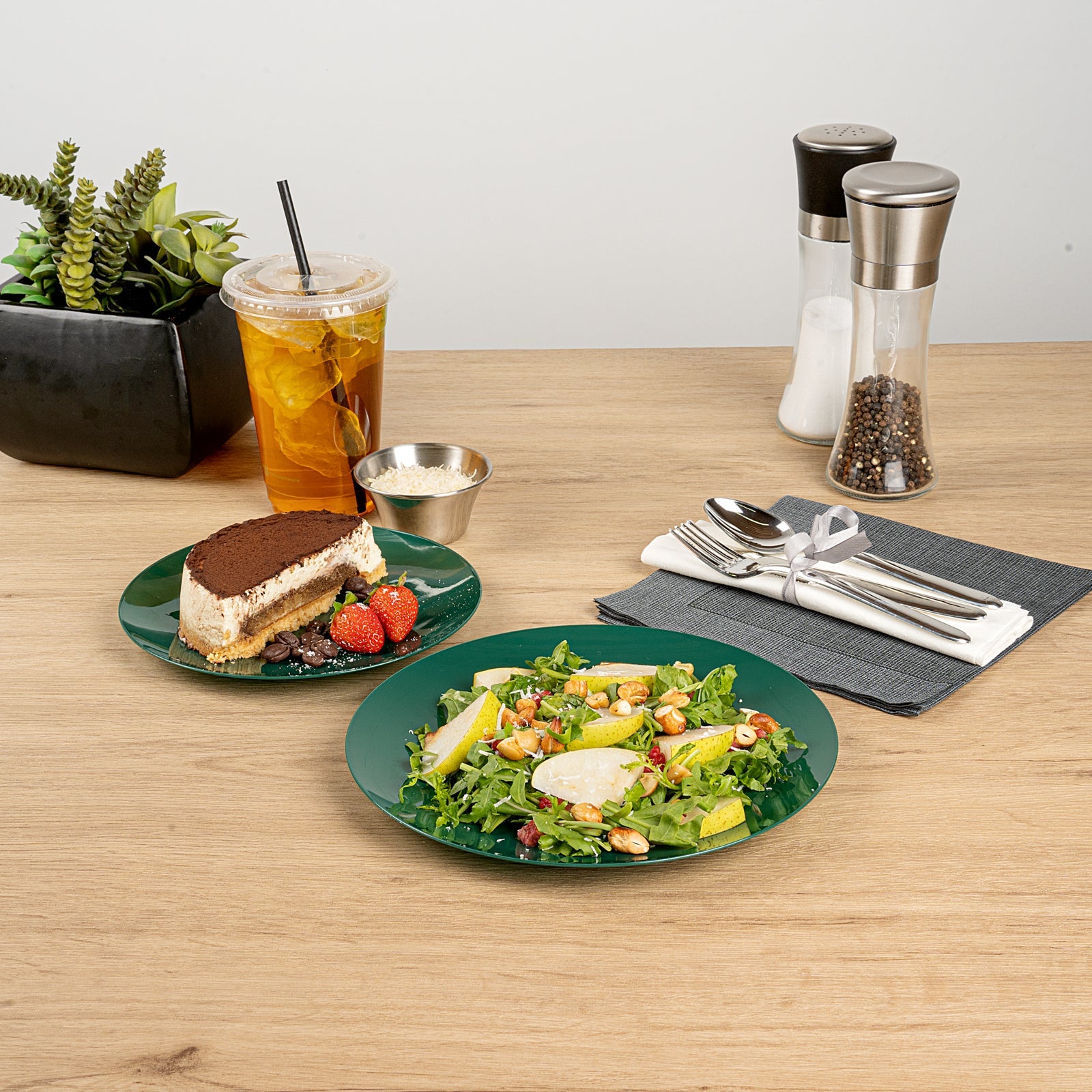 Moderna Round Forest Green Plastic Plate - 9" x 9" x 3/4" - 200 count box