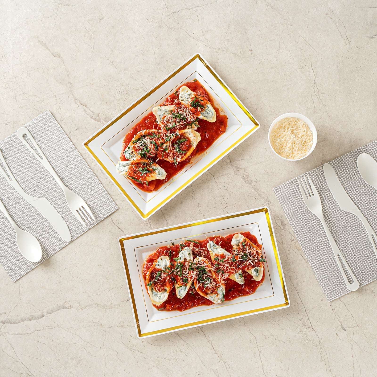 Moderna Rectangle White Plastic Gold-Rimmed Plate - 9 1/2" x 6 1/4" x 1/2" - 10 count box