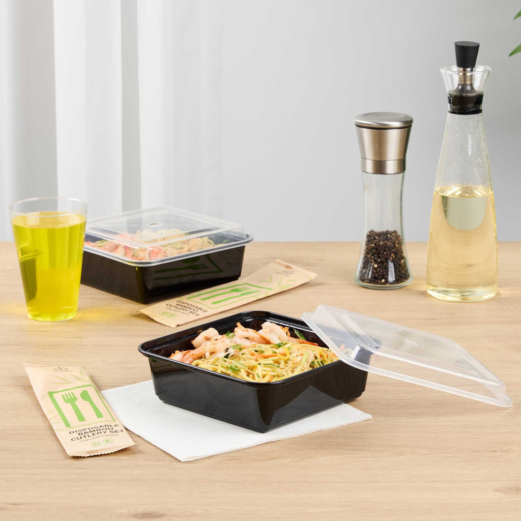 Thermo Tek 32 oz Square Black Plastic Take Out Container - with Lid - 7" x 7" x 2 1/2" - 50 count box