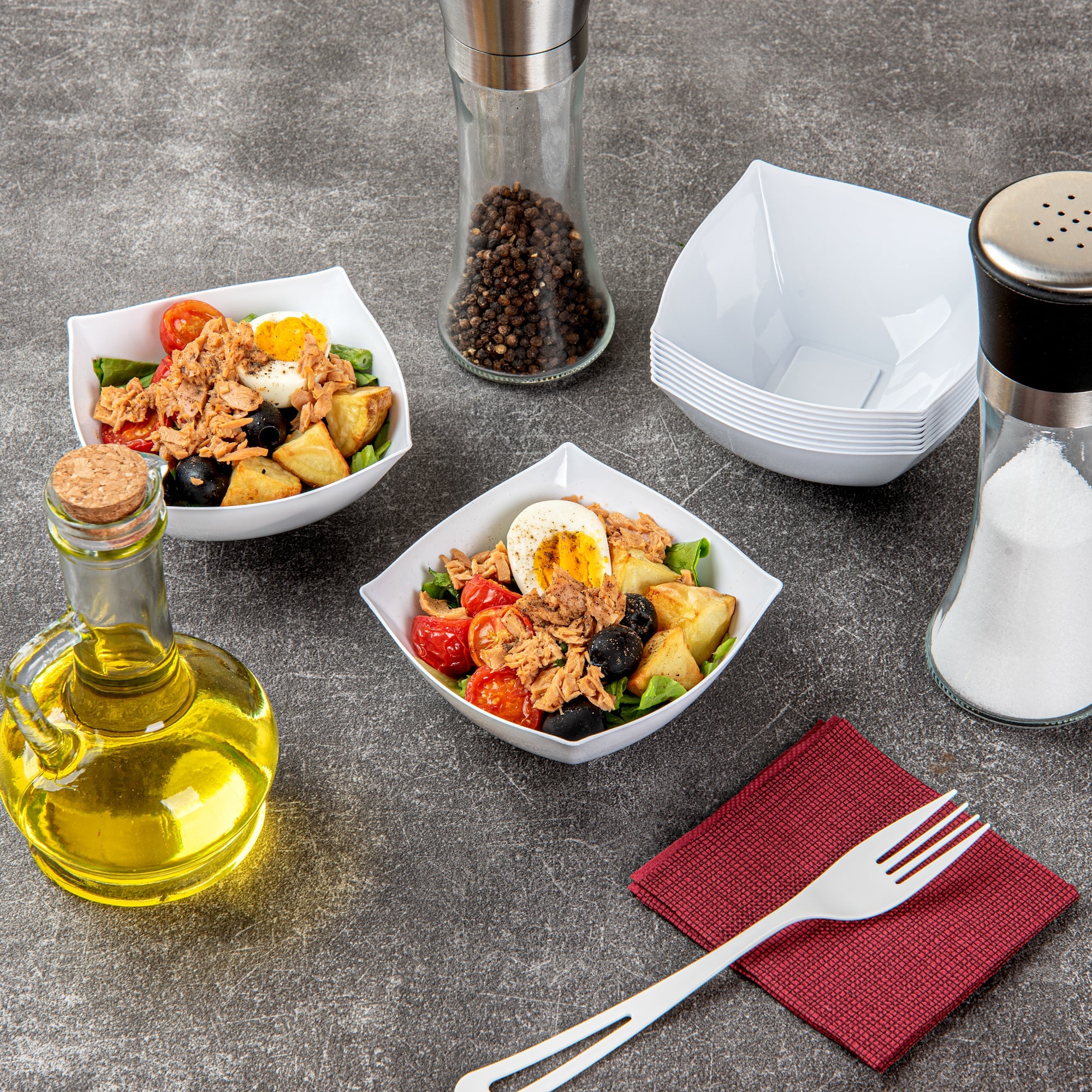 Moderna 8 oz Square White Plastic Bowl - 4 1/2" x 4 1/2" x 2" - 10 count box