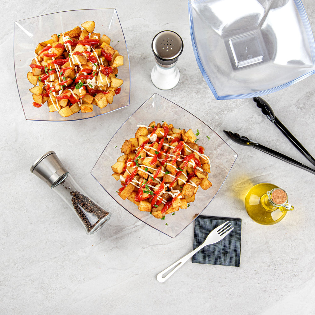 Moderna 64 oz Square Clear Plastic Serving Bowl - 9 3/4" x 9 3/4" x 3" - 10 count box