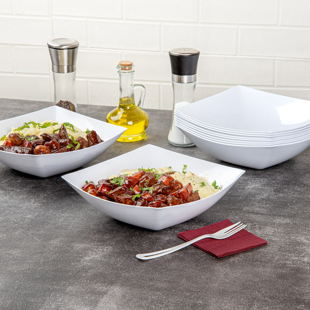 Moderna 64 oz Square White Plastic Serving Bowl - 9 3/4" x 9 3/4" x 3" - 10 count box