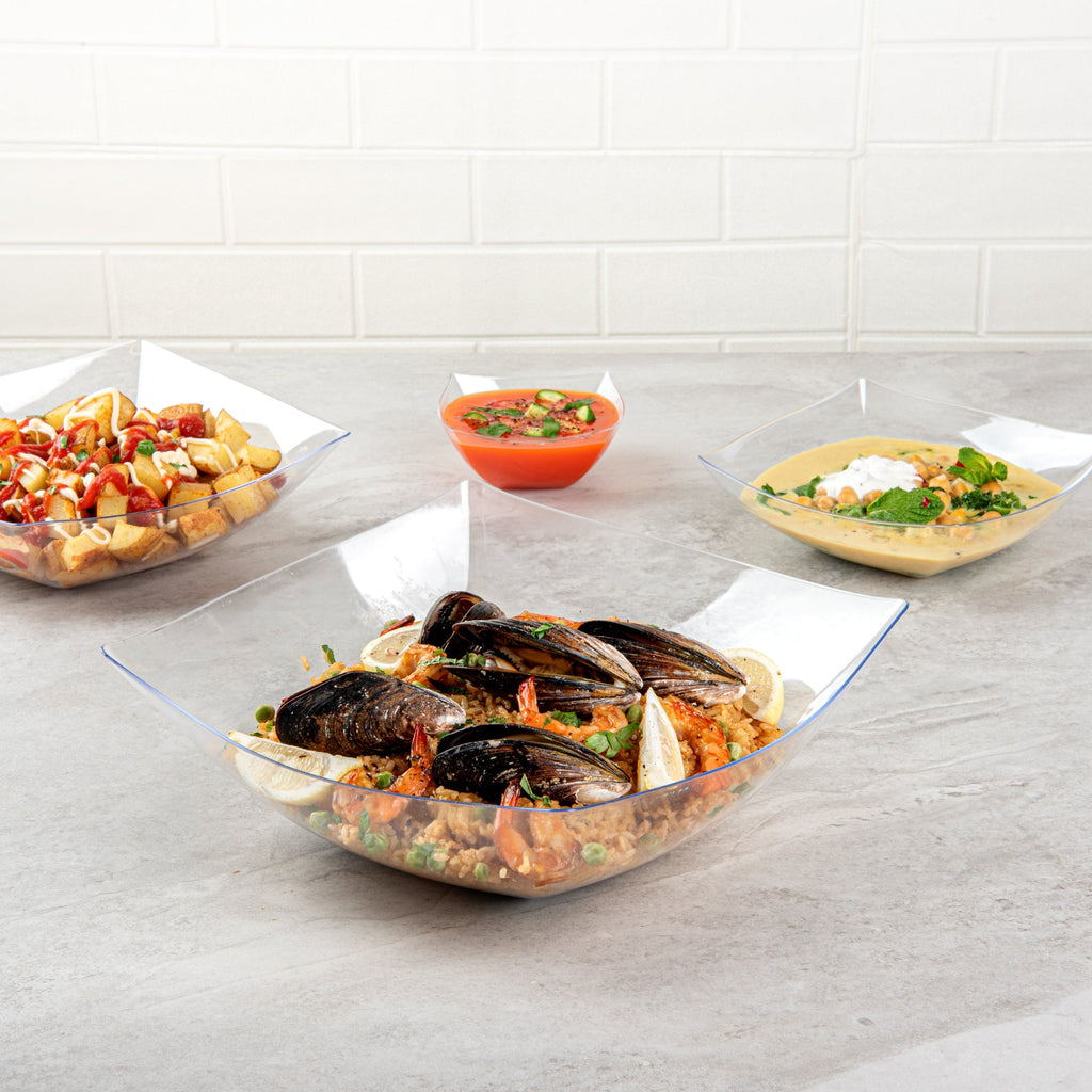 Moderna 128 oz Square Clear Plastic Serving Bowl - 12" x 12" x 4" - 10 count box