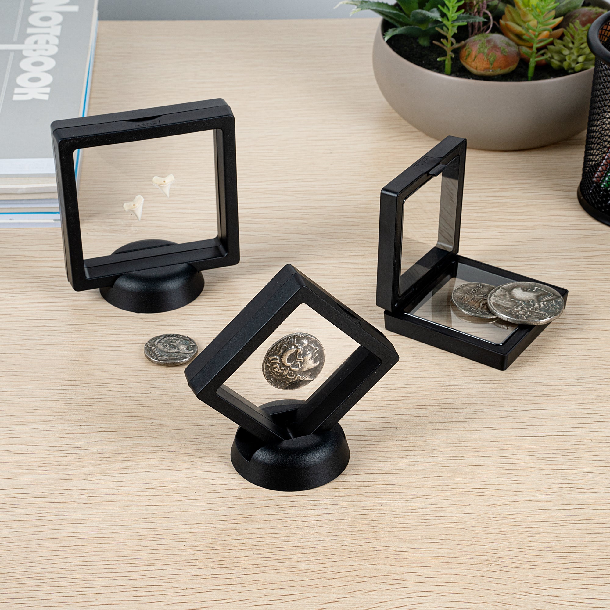 Display Tek Square Black Plastic 3D Floating Display Case - 2 3/4" x 2 3/4" x 3/4" - 10 count box