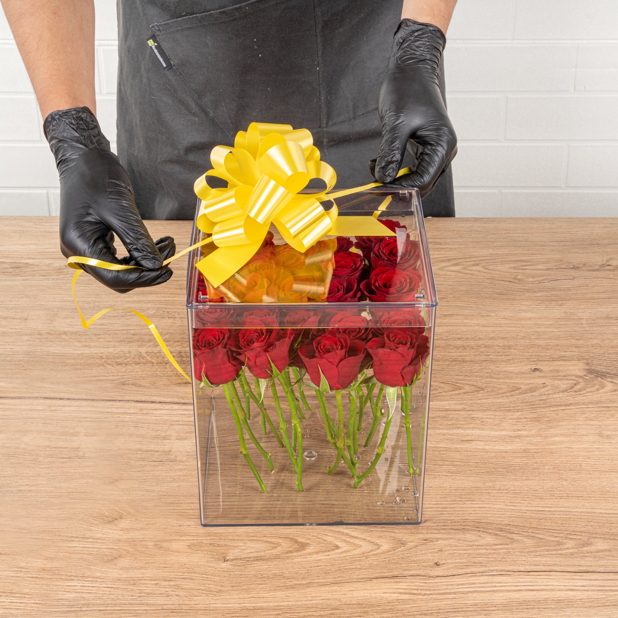 Gift Tek Yellow Plastic Flora Satin Pull Bow - 5 1/2" - 10 count box