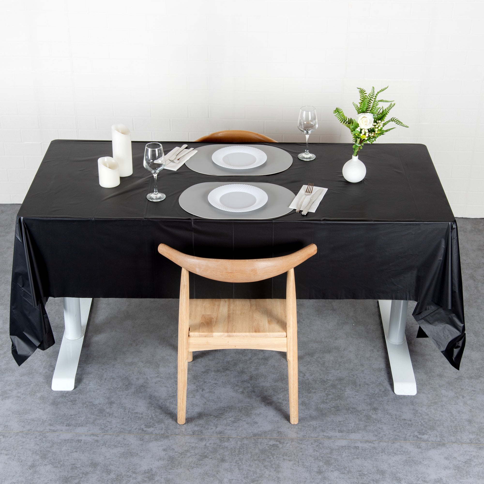Table Tek Rectangle Black Plastic Table Cover - 108" x 54" - 20 count box