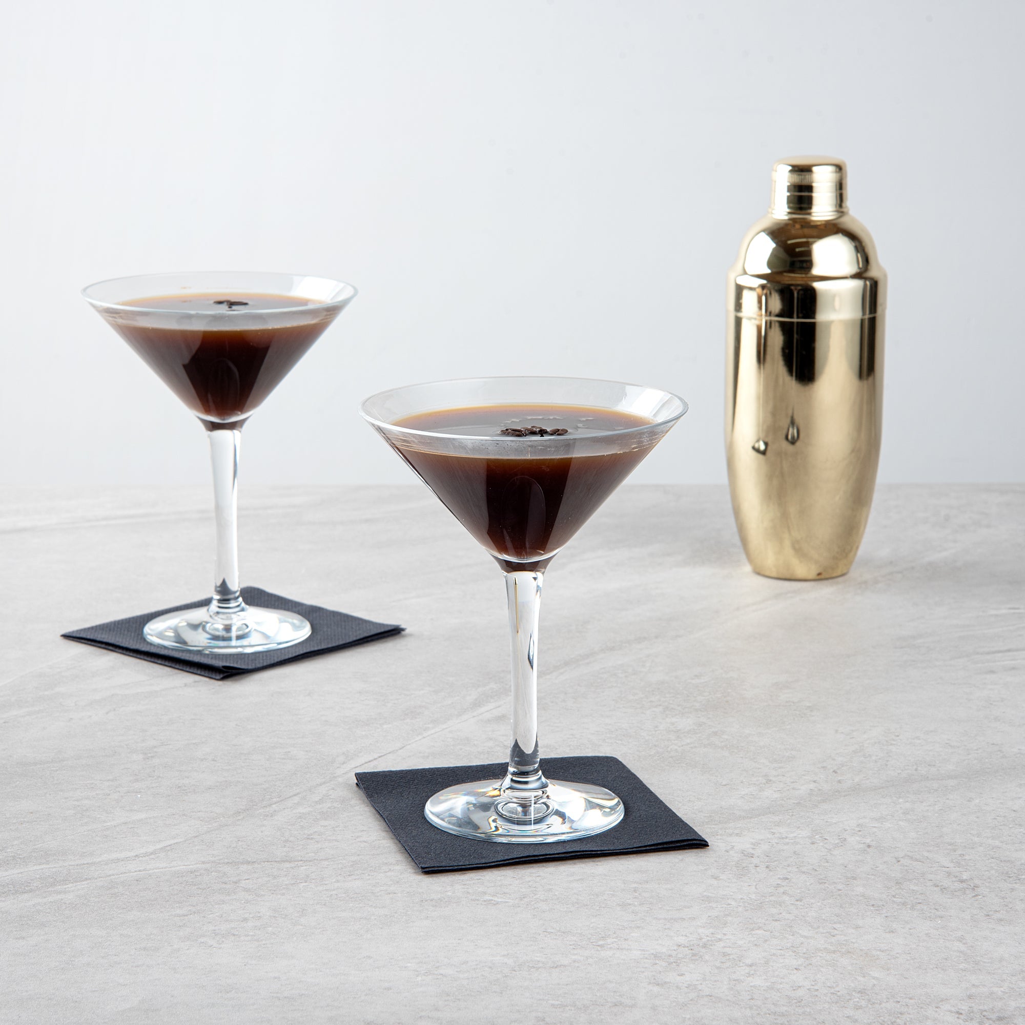 Bev Tek 10 oz Polycarbonate Cocktail Martini Glass - 5 1/4" x 5 1/4" x 6 3/4" - 6 count box