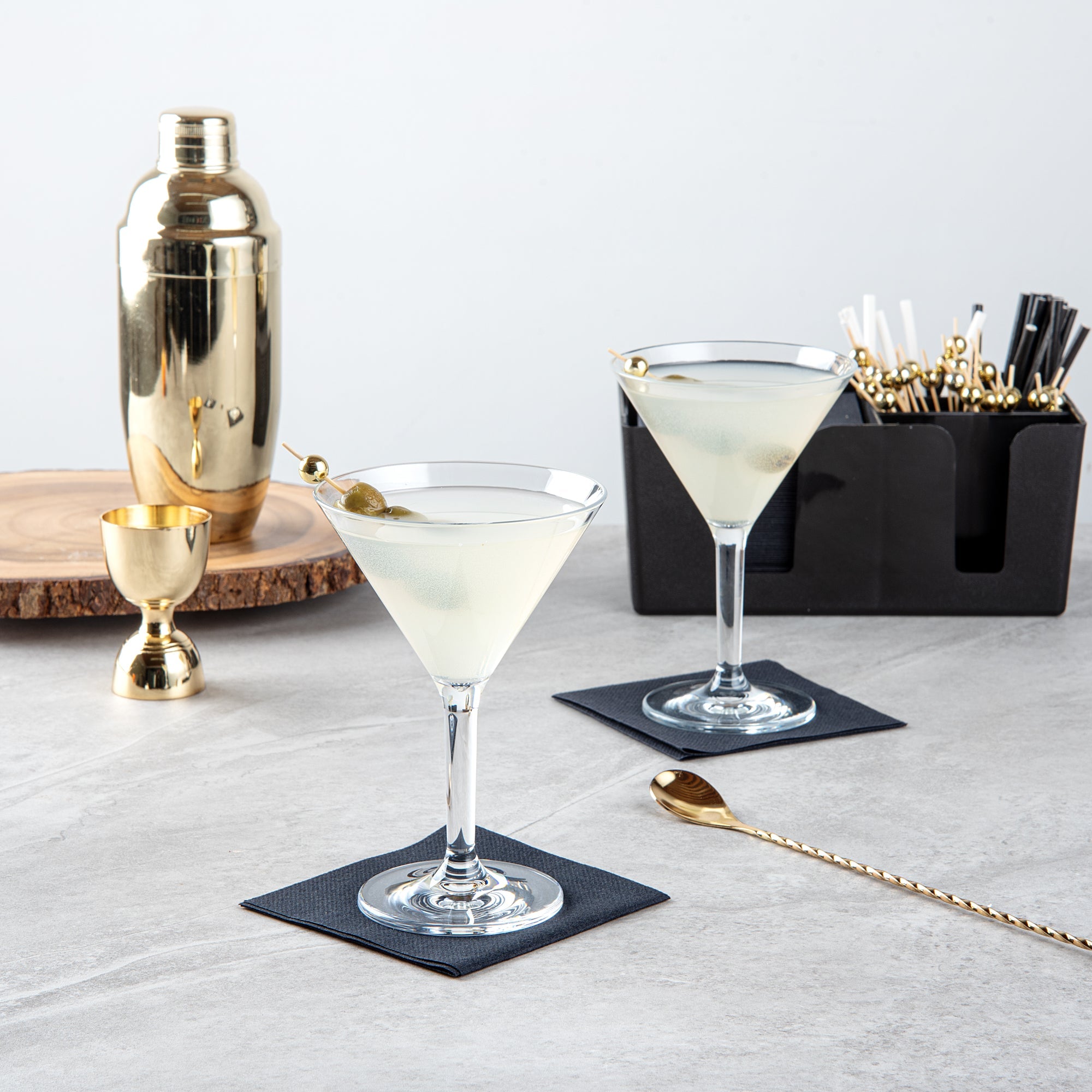 Bev Tek 10 oz Polycarbonate Cocktail Martini Glass - 4 1/2" x 4 1/2" x 6 1/2" - 24 count box