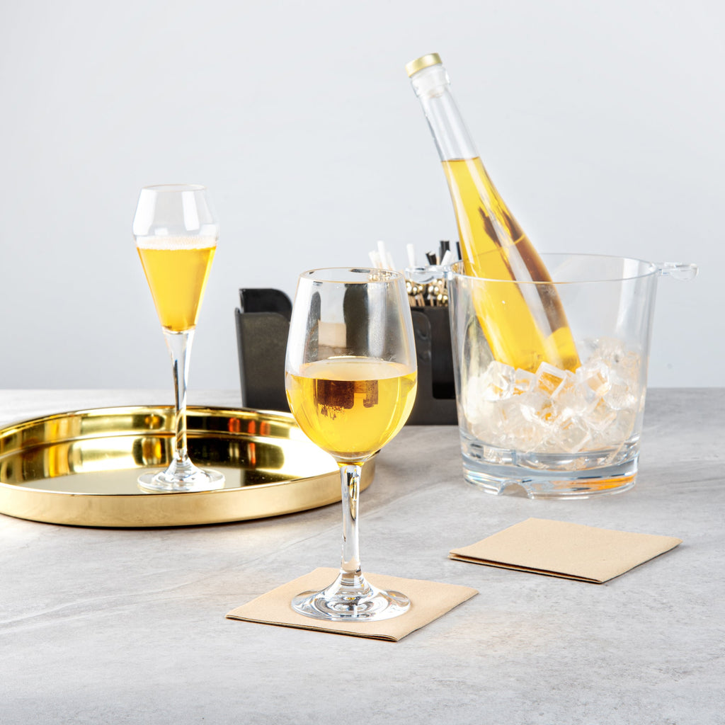 Bev Tek 14 oz Polycarbonate Wine Glass - 3 1/4" x 3 1/4" x 8 1/2" - 6 count box