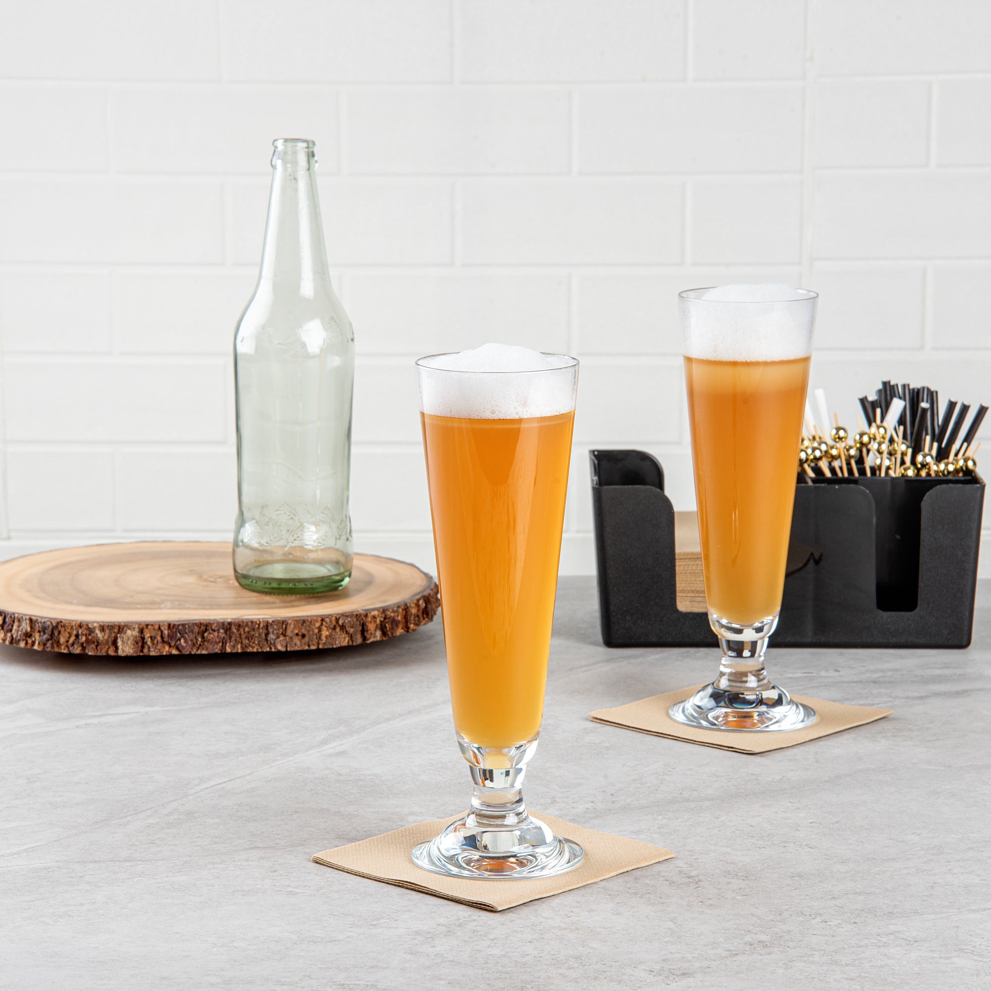 Bev Tek 14 oz Polycarbonate Pilsner Beer Glass - 3 1/4" x 3 1/4" x 9 1/4" - 24 count box