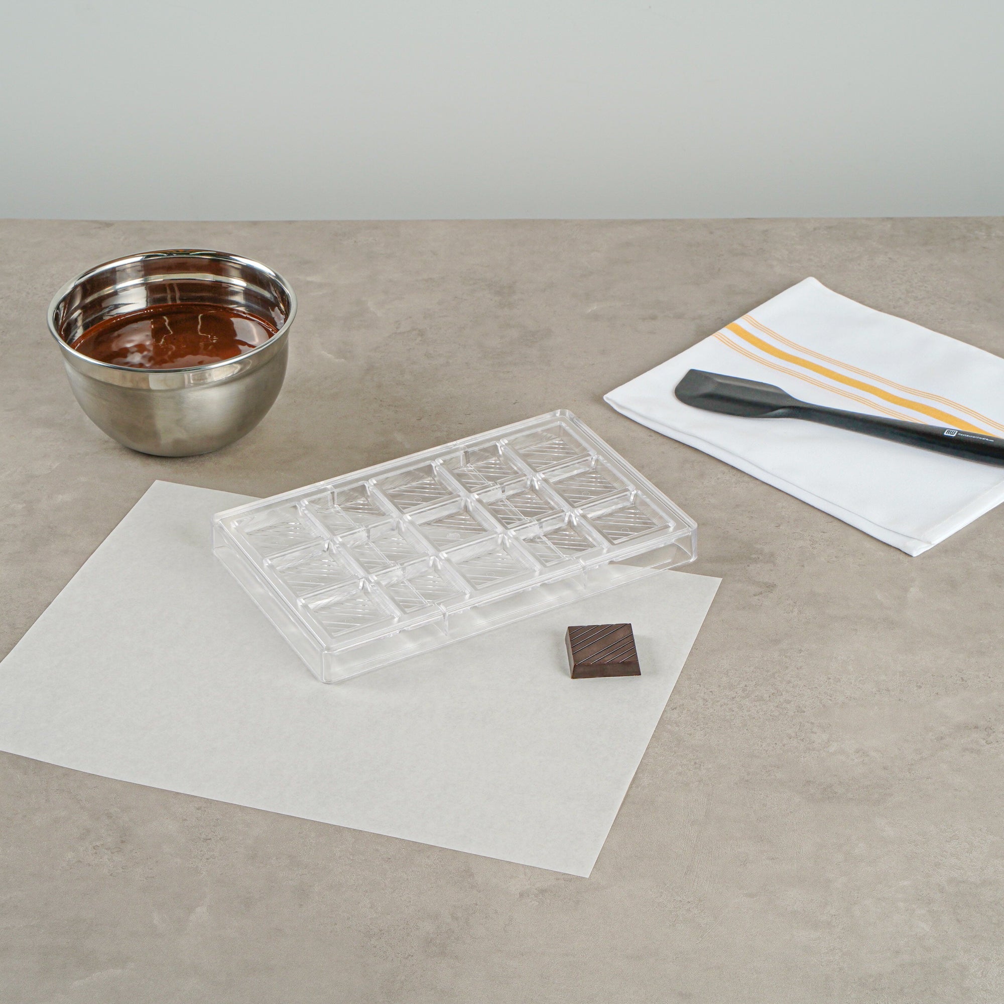 Pastry Tek Polycarbonate Square with Lines Candy / Chocolate Mold - 15-Compartment - 1 count box