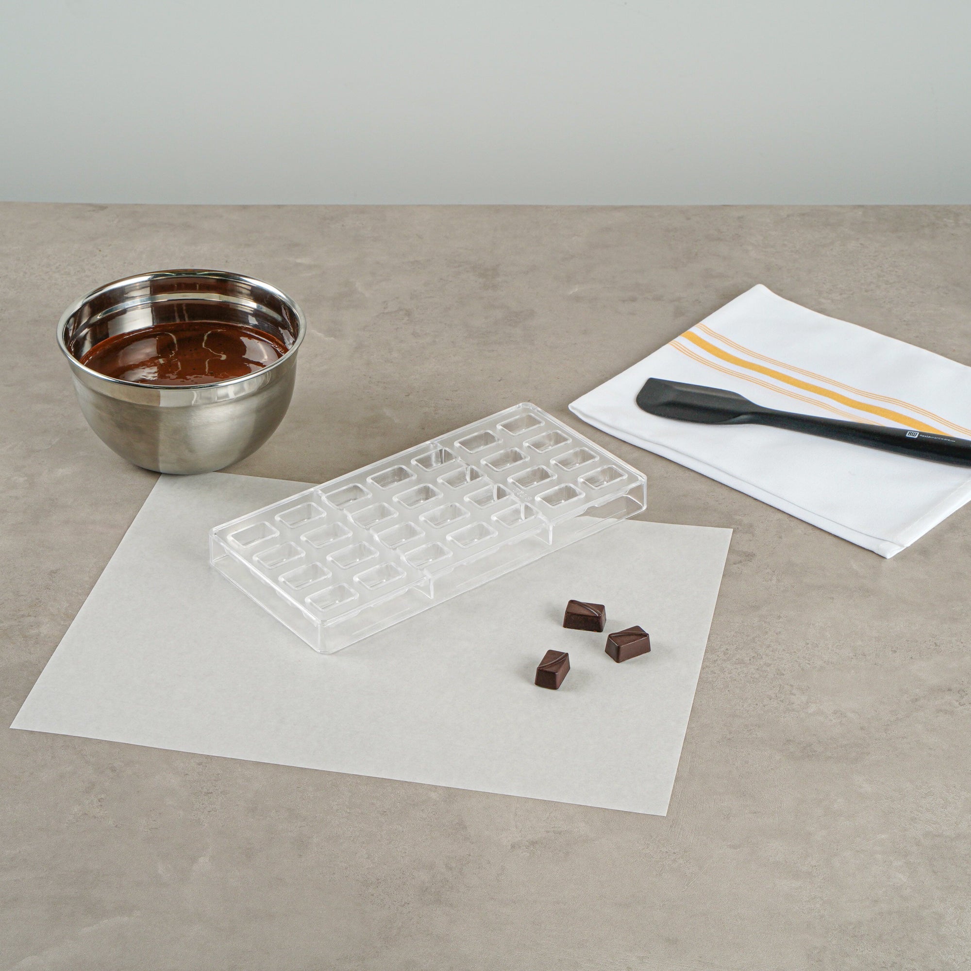 Pastry Tek Polycarbonate Wave Candy / Chocolate Mold - 28-Compartment - 10 count box