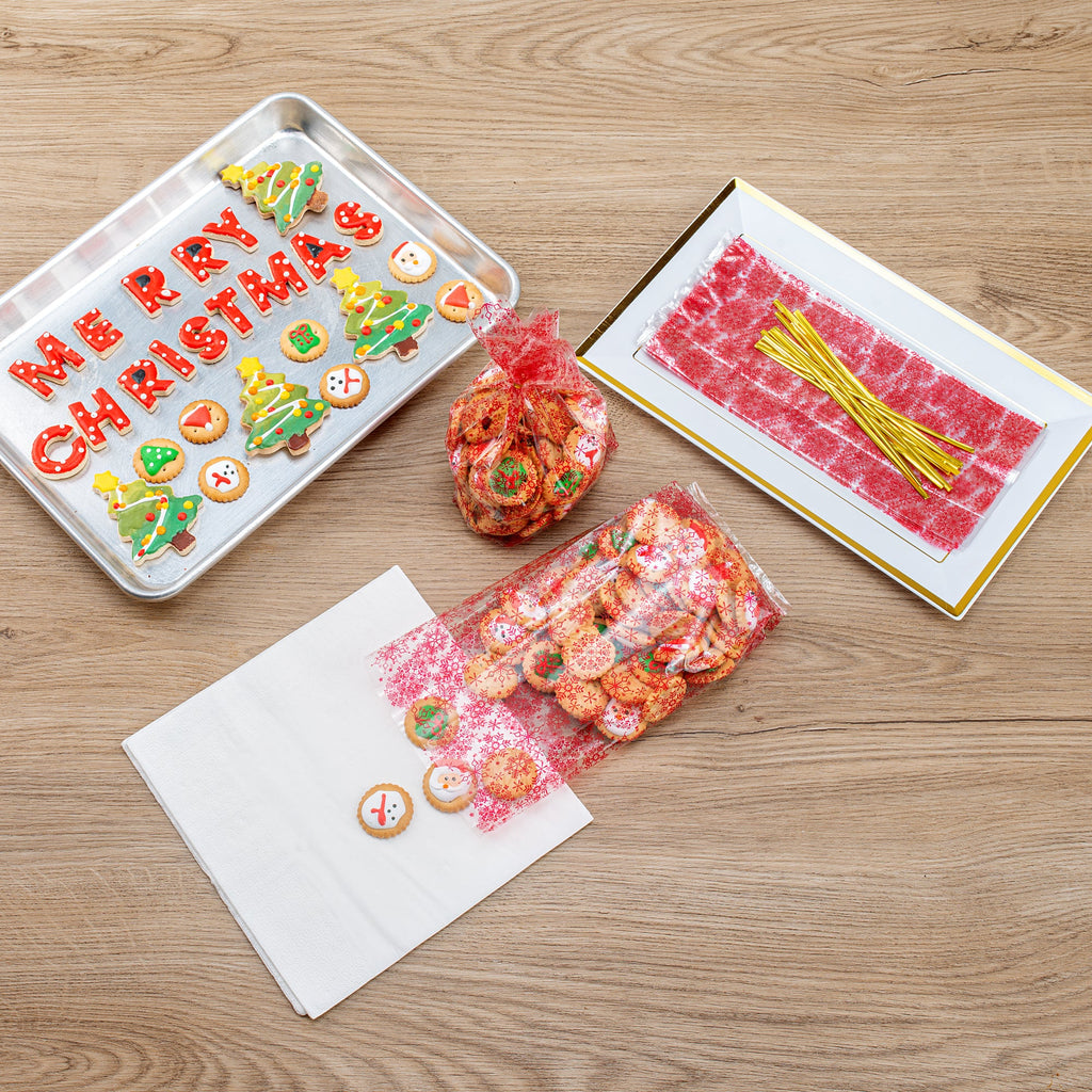 Bag Tek Plastic Candy Bag - Snowflakes - 4" x 2" x 9 1/2" - 100 count box