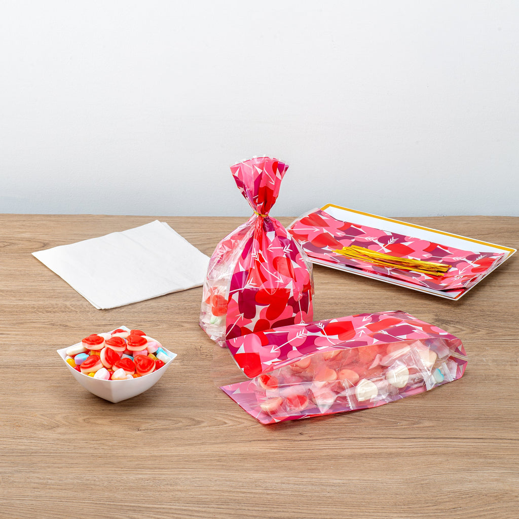 Bag Tek Plastic Candy Bag - Large Hearts, Gusseted - 5" x 3" x 11" - 100 count box