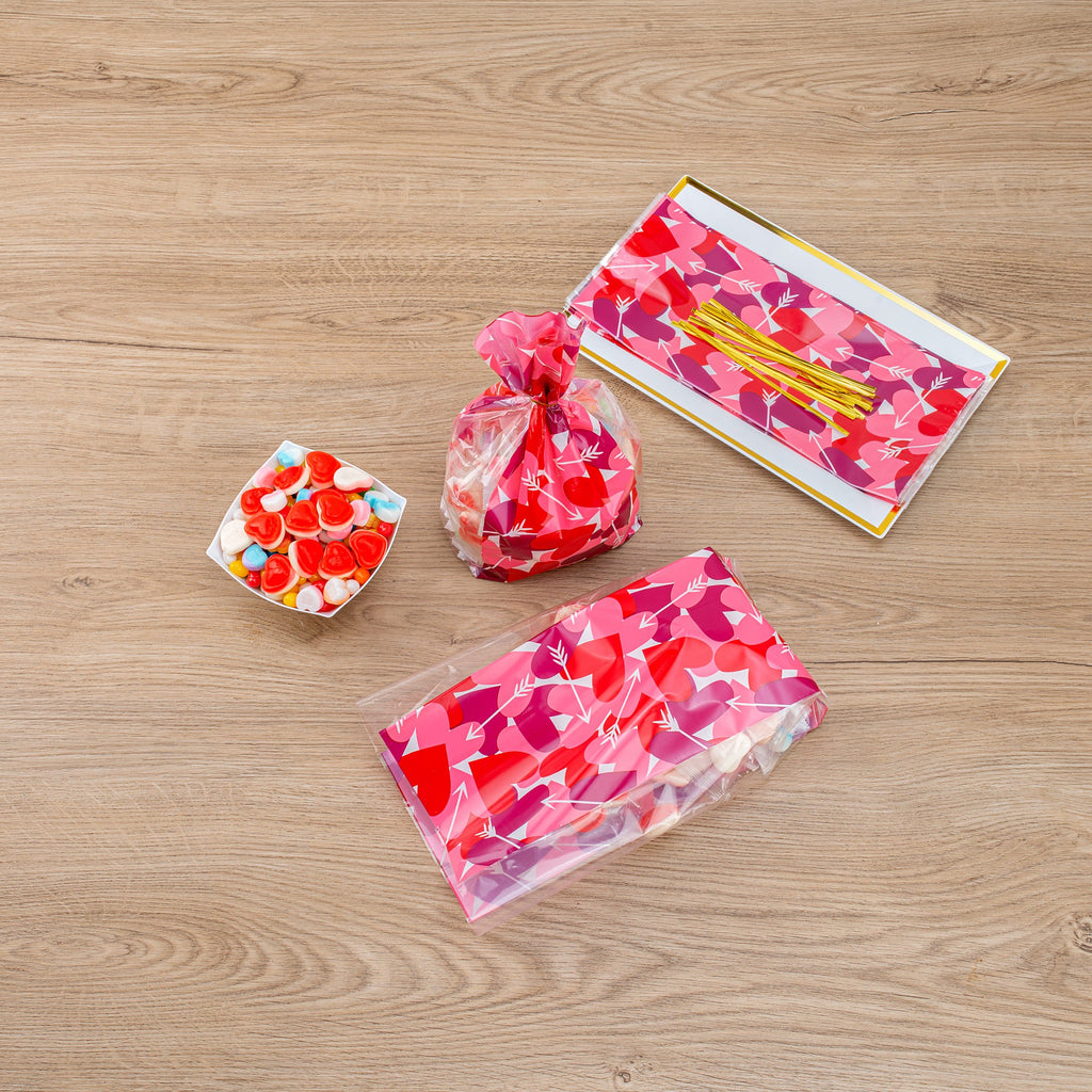 Bag Tek Plastic Candy Bag - Large Hearts, Gusseted - 5" x 3" x 11" - 100 count box