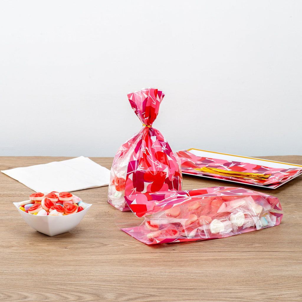 Bag Tek Plastic Candy Bag - Large Hearts, Gusseted - 5" x 3" x 11" - 4000 count box