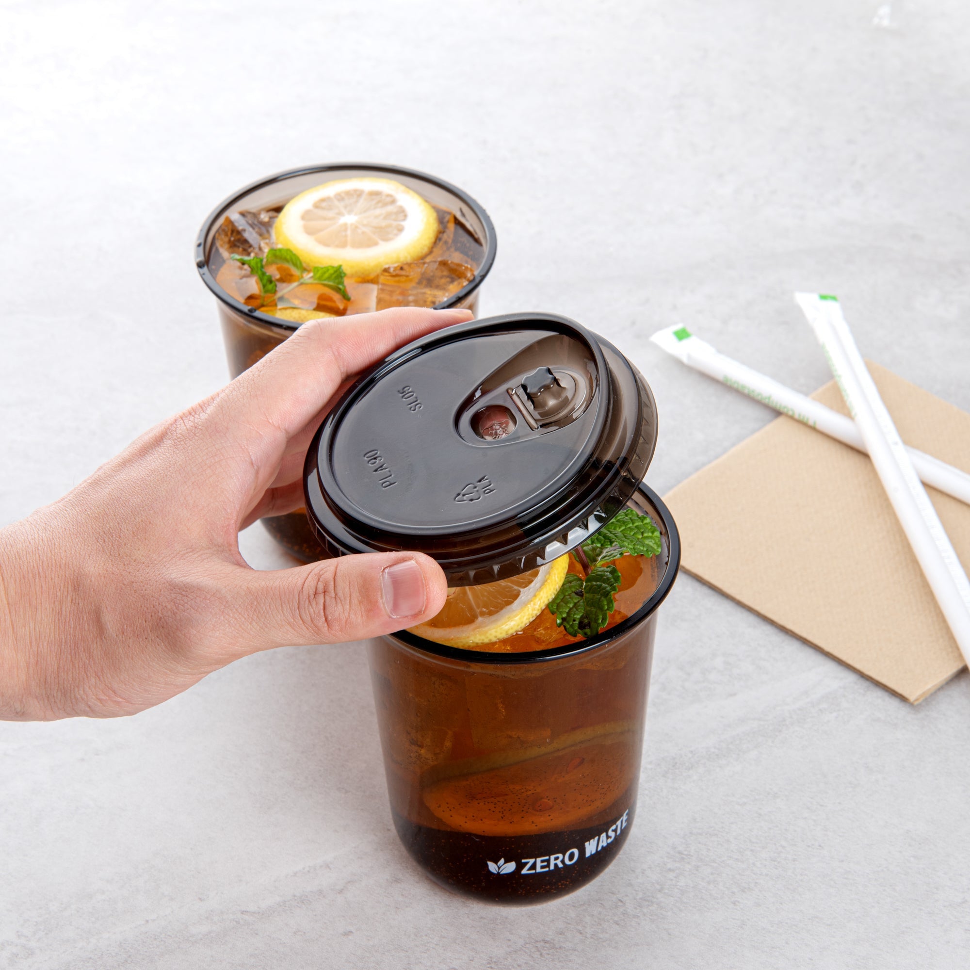 Sustain Round Black PLA Plastic Straw or Sippy Cup Lid - Fits 12, 16, and 24 oz, Compostable - 3 1/2" x 3 1/2" x 3/4" - 1000 count box