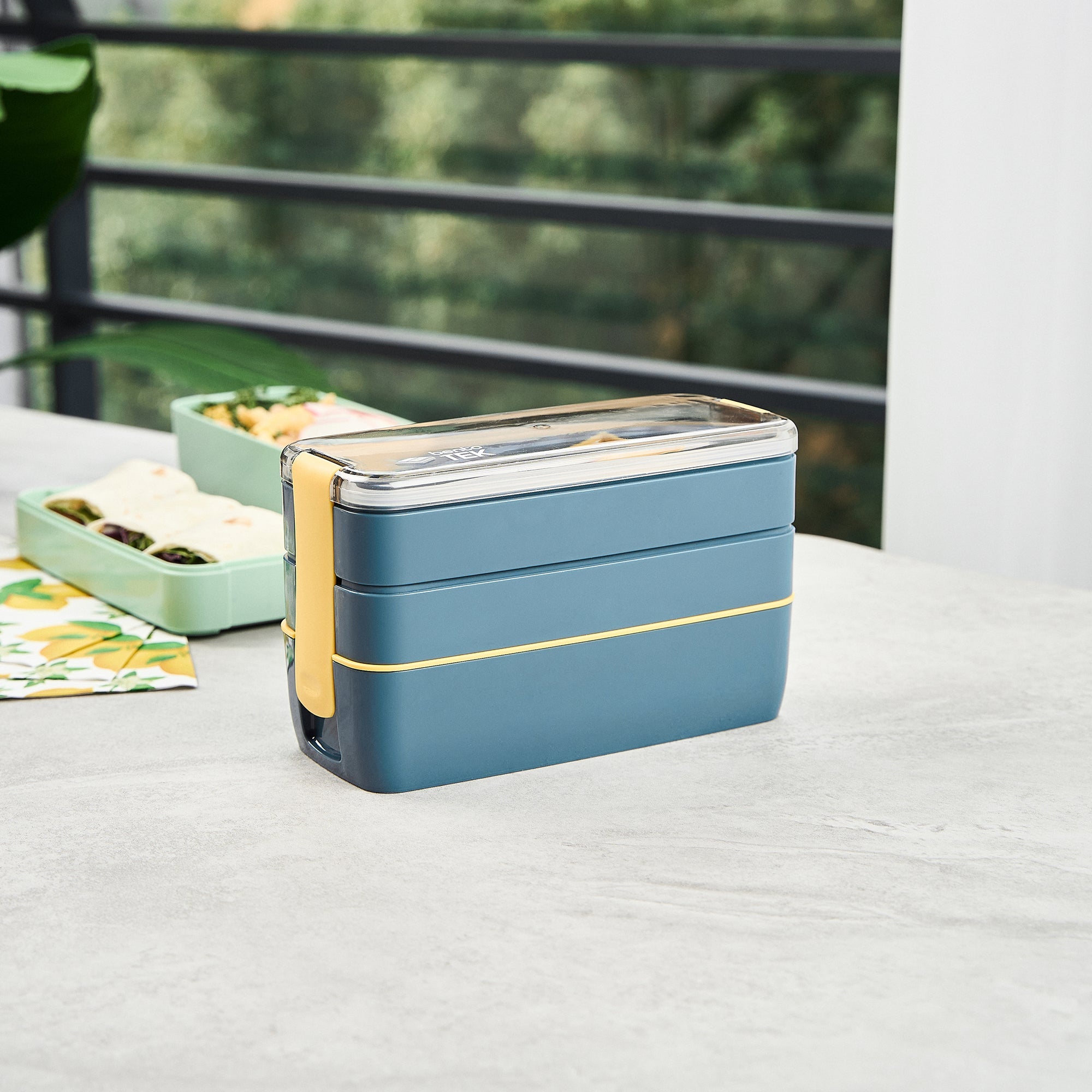 Bento Tek 30 oz Blue and Yellow 3-In-1 Lunch Box - BPA-Free, Microwave-Safe, with Fork and Knife - 7 1/2" x 3 1/4" x 4 1/2" - 10 count box