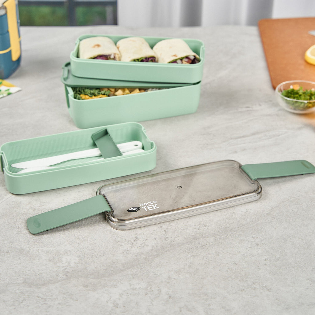 Bento Tek 30 oz Green 3-In-1 Lunch Box - BPA-Free, Microwave-Safe, with Fork and Knife - 7 1/2" x 3 1/4" x 4 1/2" - 1 count box