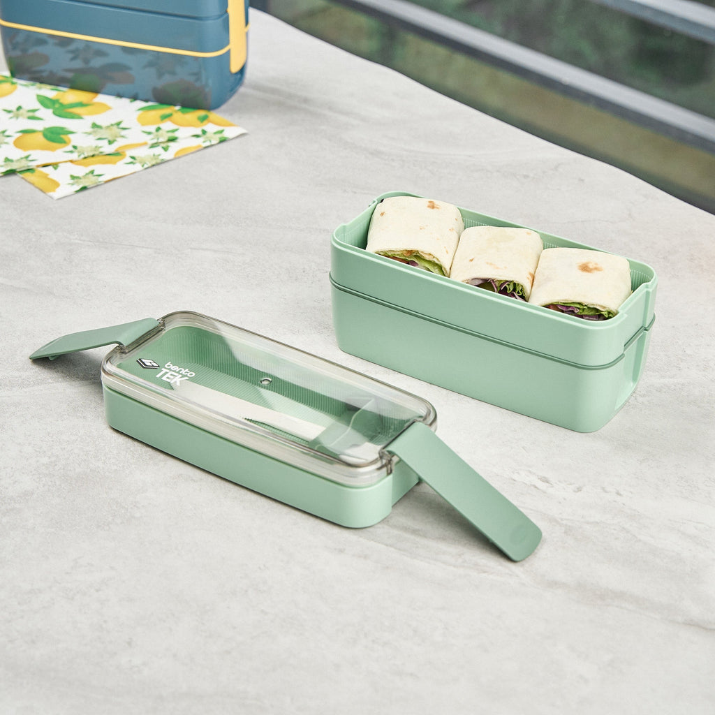 Bento Tek 30 oz Green 3-In-1 Lunch Box - BPA-Free, Microwave-Safe, with Fork and Knife - 7 1/2" x 3 1/4" x 4 1/2" - 10 count box