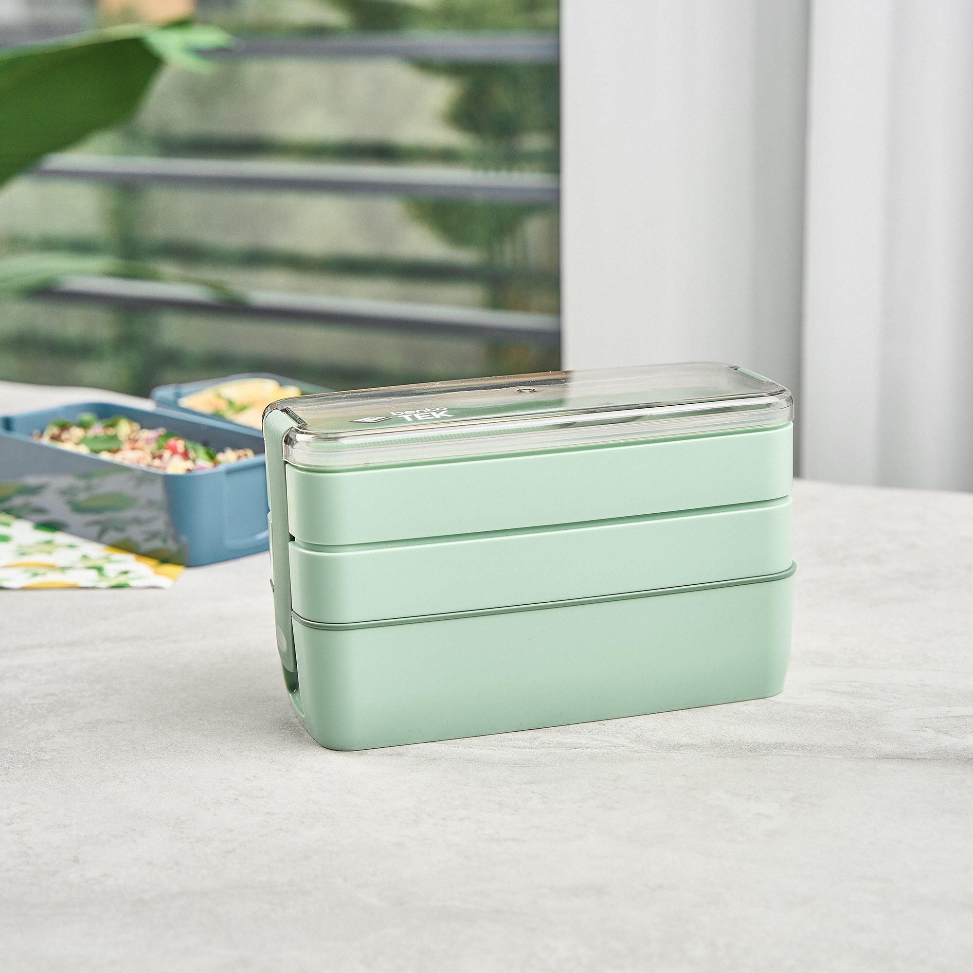 Bento Tek 30 oz Green 3-In-1 Lunch Box - BPA-Free, Microwave-Safe, with Fork and Knife - 7 1/2" x 3 1/4" x 4 1/2" - 10 count box