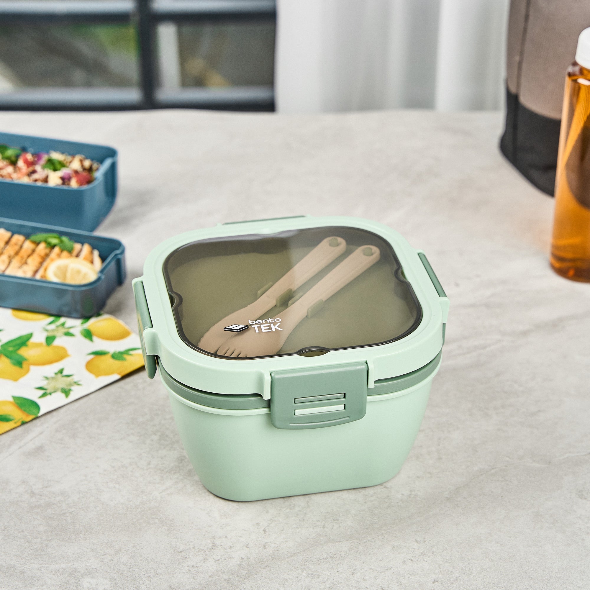 Bento Tek 58 oz Green Lunch Box - BPA-Free, Microwave-Safe, with Fork and Knife - 7 1/4" x 7 1/4" x 4 1/4" - 1 count box