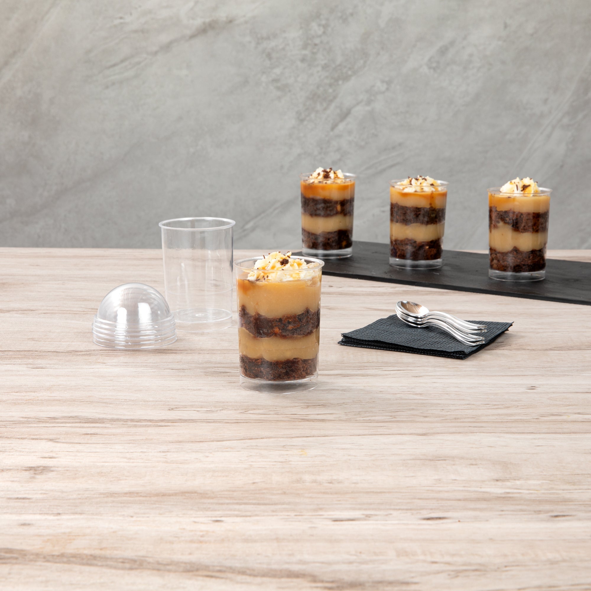 Mini Serve 5 oz Round Clear Plastic Dessert Cup - 2 1/4" x 2 1/4" x 3 1/4" - 25 count box