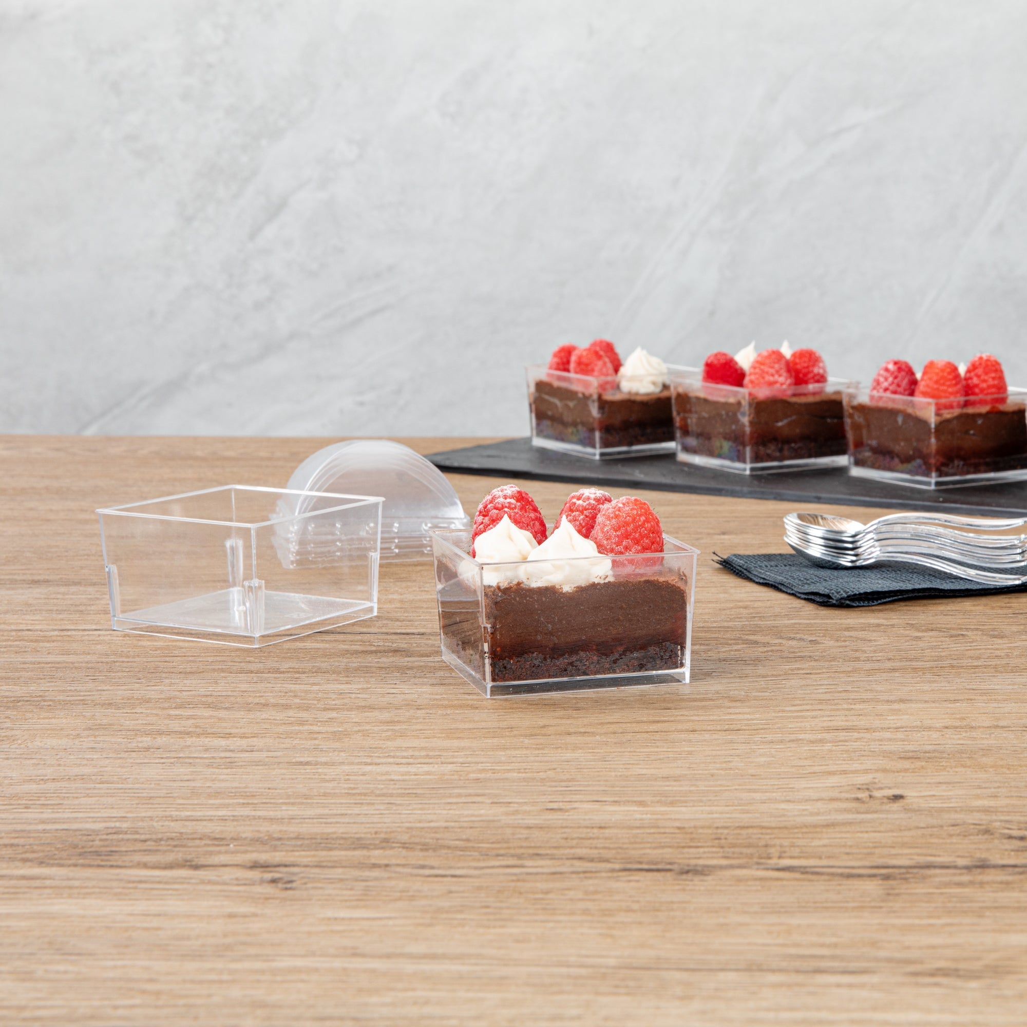 Mini Serve 5 oz Square Clear Plastic Dessert Cup - 2 3/4'' x 2 3/4'' x 1 3/4'' - 25 count box