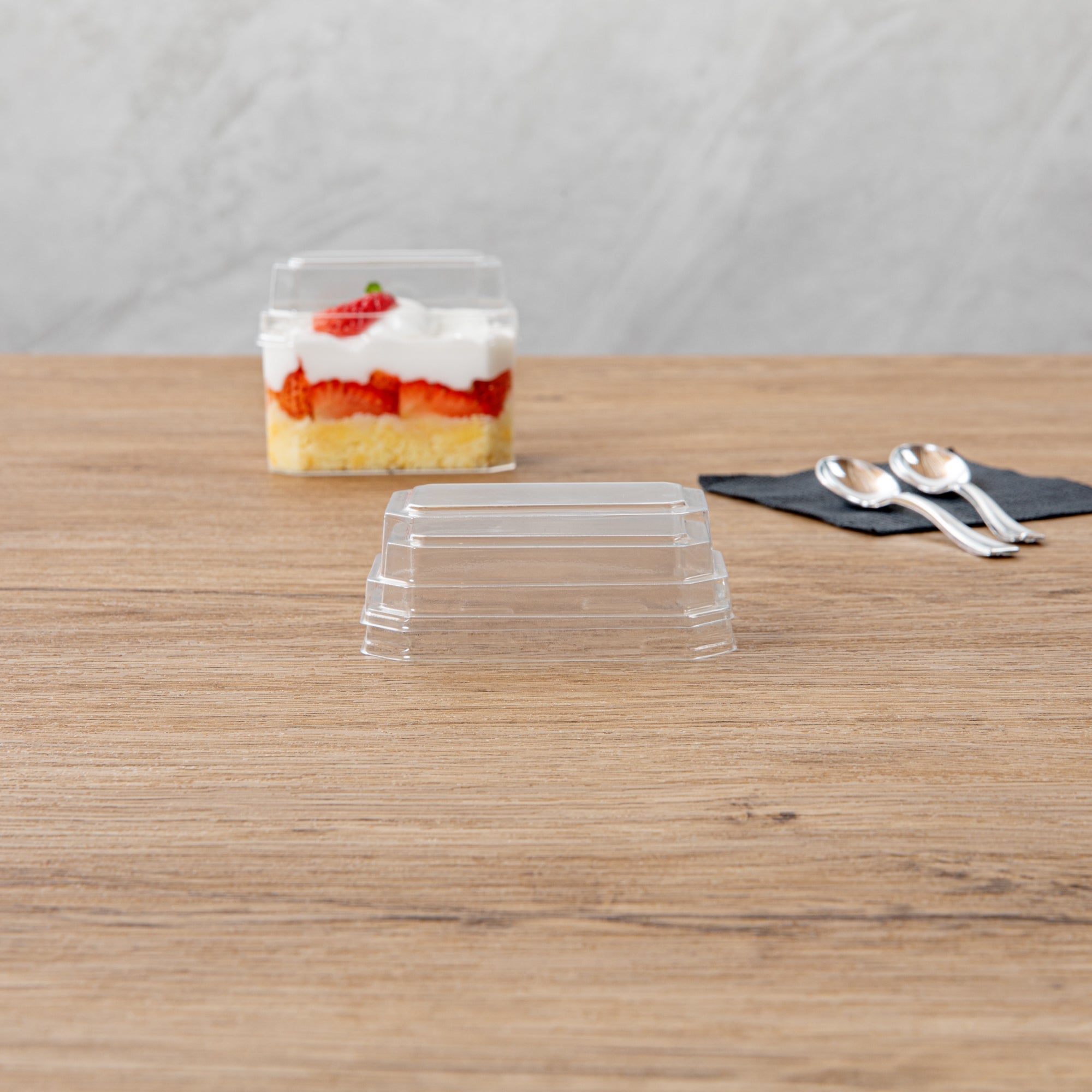 Mini Serve Rectangle Clear Plastic Dome Lid - Fits 3 oz Dessert Cup - 25 count box