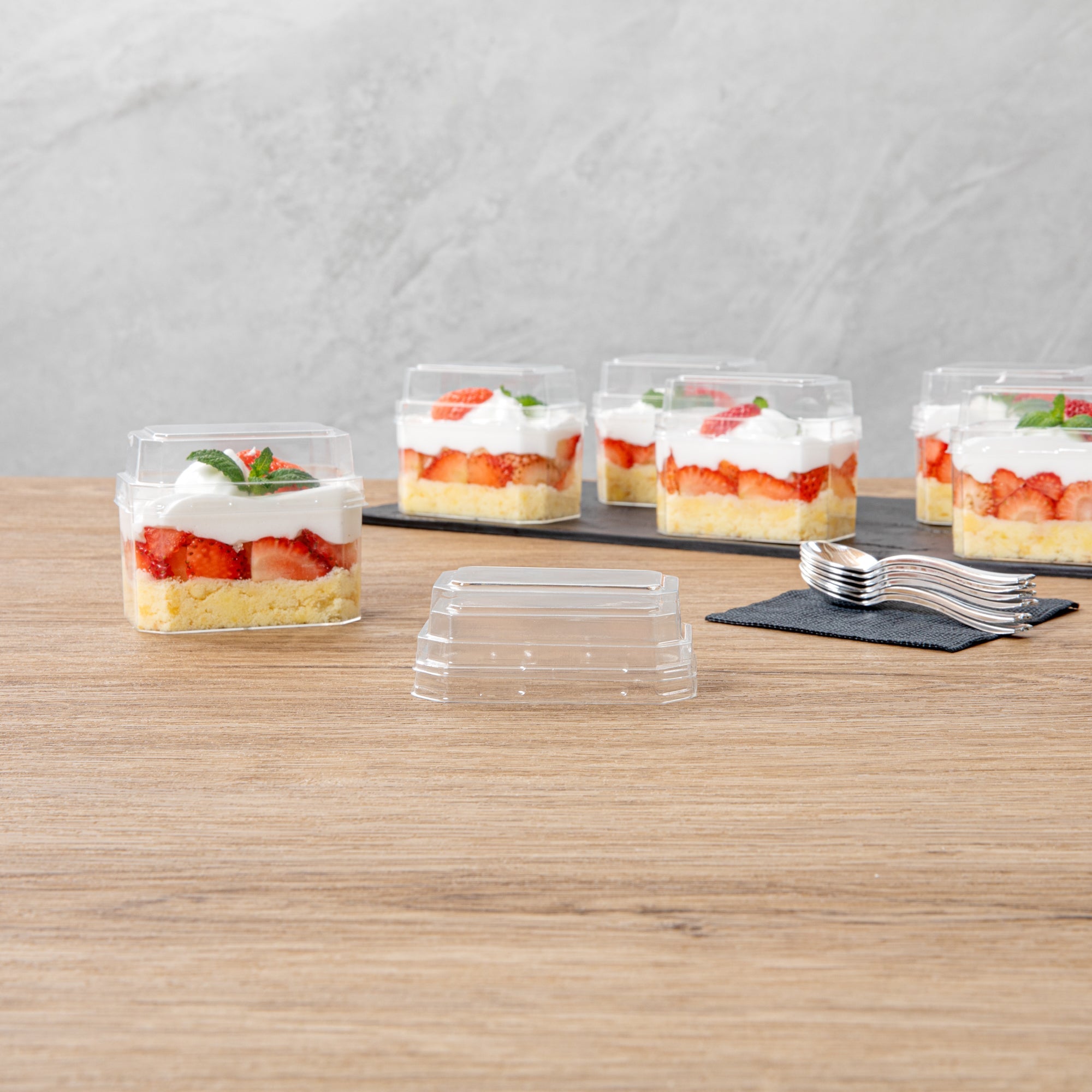 Mini Serve Rectangle Clear Plastic Dome Lid - Fits 3 oz Dessert Cup - 25 count box