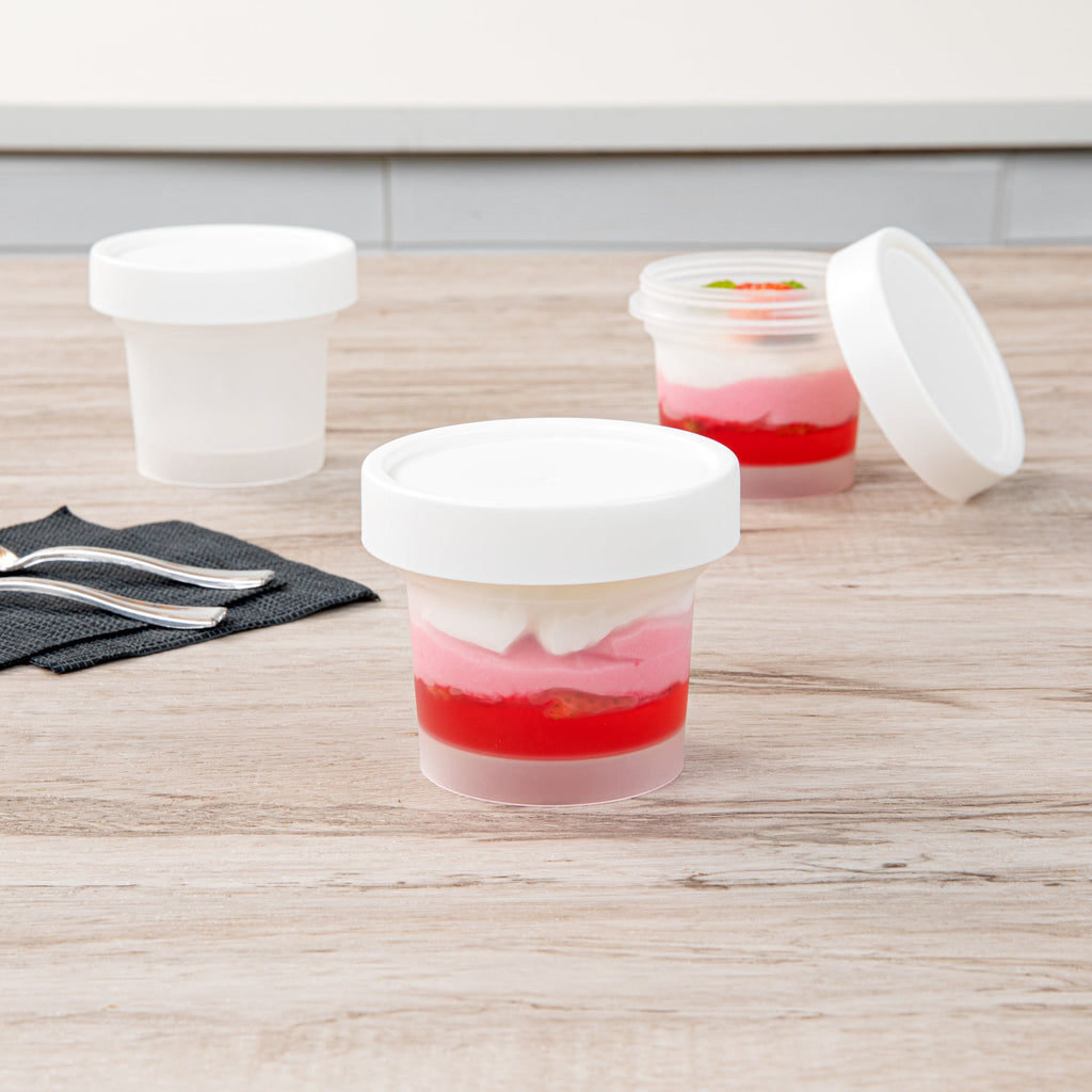 Mini Serve 5 oz Round Clear Plastic Dessert Cup - with Lid - 3'' x 3'' x 2 1/2'' - 100 count box