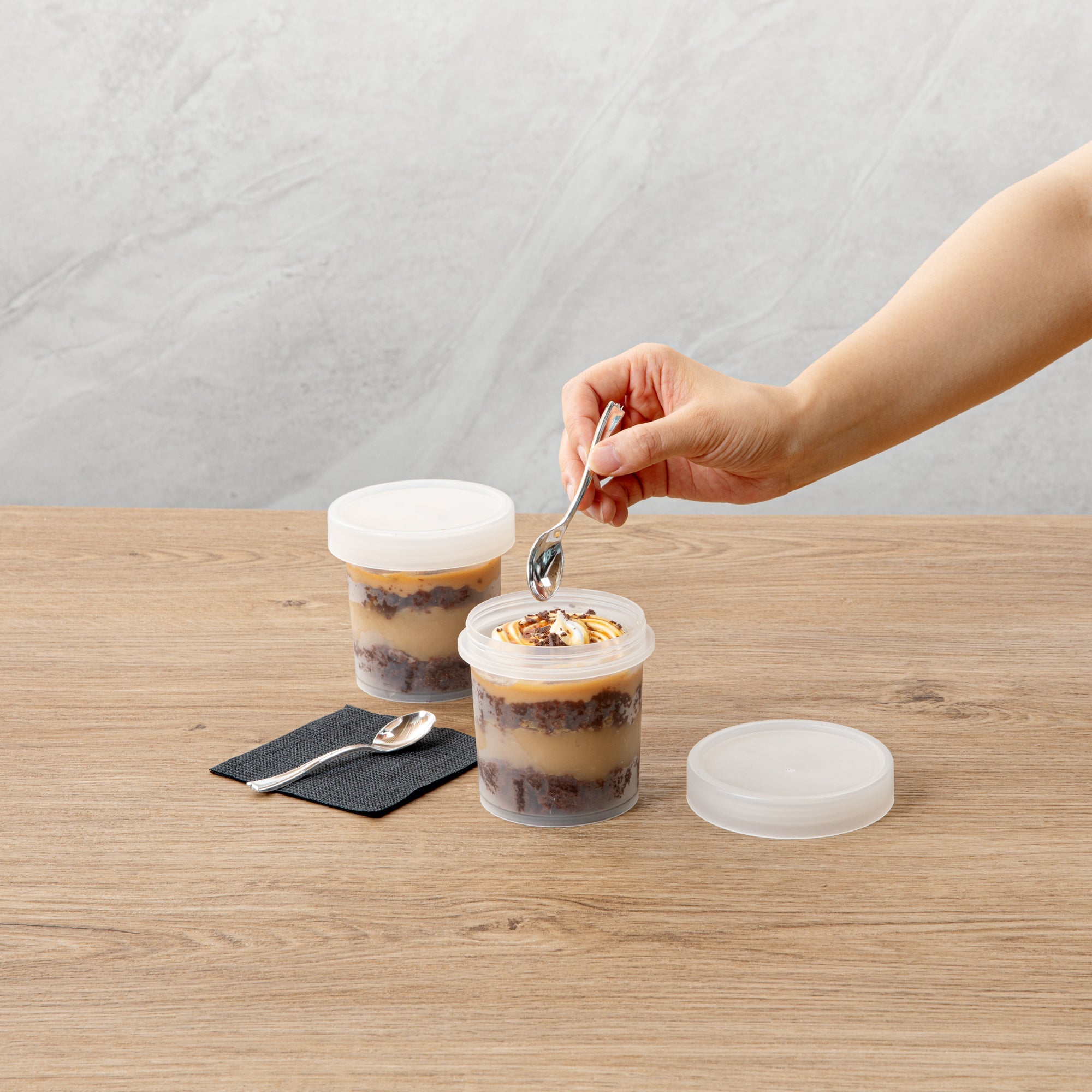 Mini Serve 10 oz Round Clear Plastic Dessert Cup - with Lid - 3 1/2'' x 3 1/2'' x 3 1/2'' - 100 count box