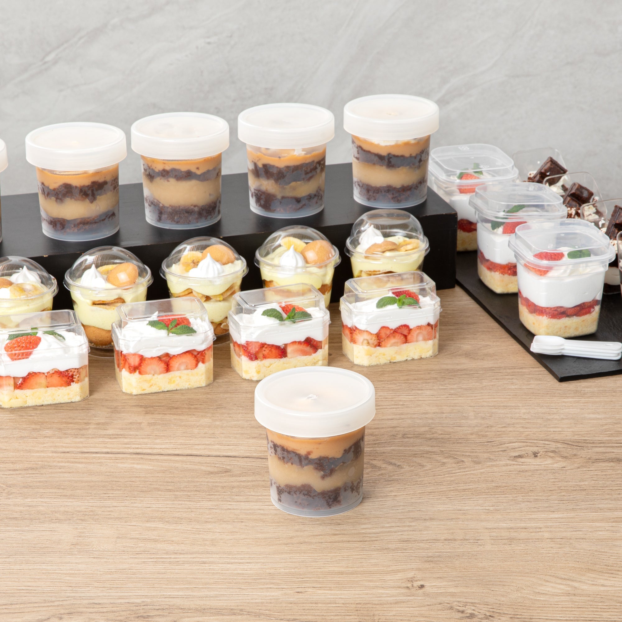 Mini Serve 10 oz Round Clear Plastic Dessert Cup - with Lid - 3 1/2'' x 3 1/2'' x 3 1/2'' - 100 count box