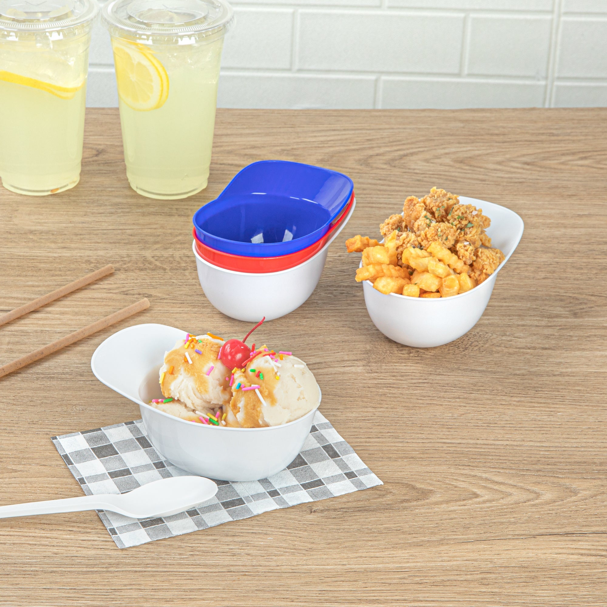 Mini Serve 8 oz White Plastic Baseball Helmet Ice Cream / Snack Bowl - 10 count box