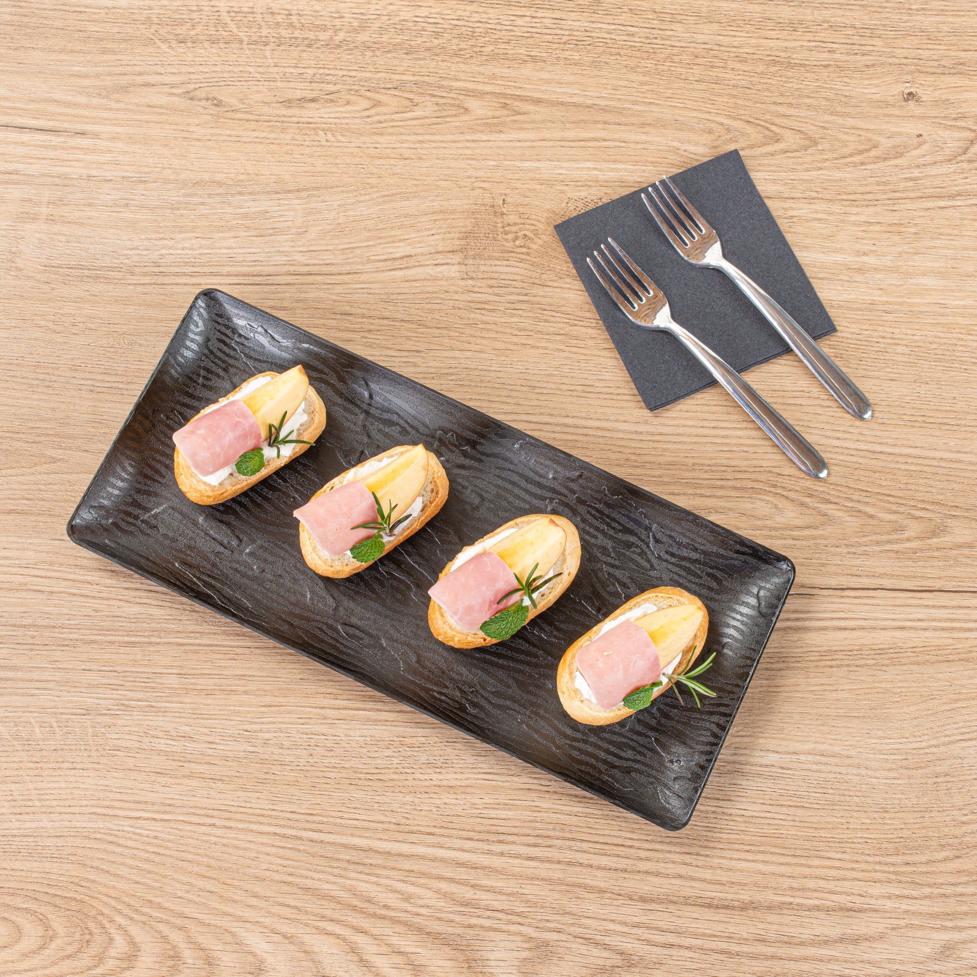 Maxi Serve Rectangle Matte Black Plastic Plate - 14 1/4" x 6 1/4" - 25 count box