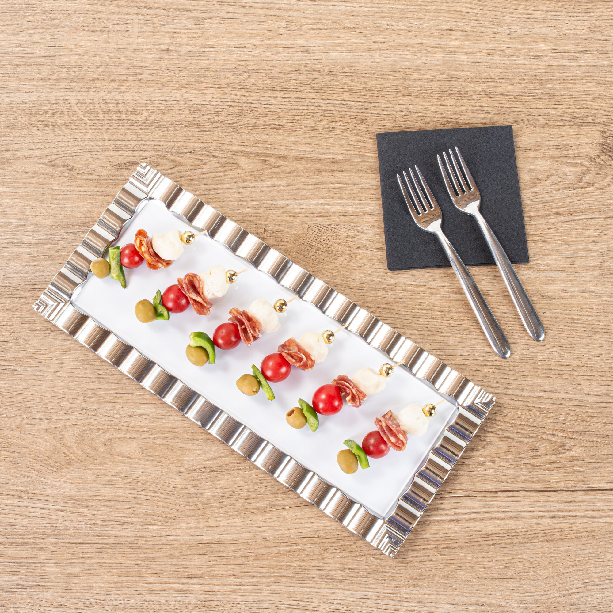 Maxi Serve Rectangle White Plastic Plate - with Silver Ruffled Rim - 14 1/4" x 6 1/4" - 25 count box