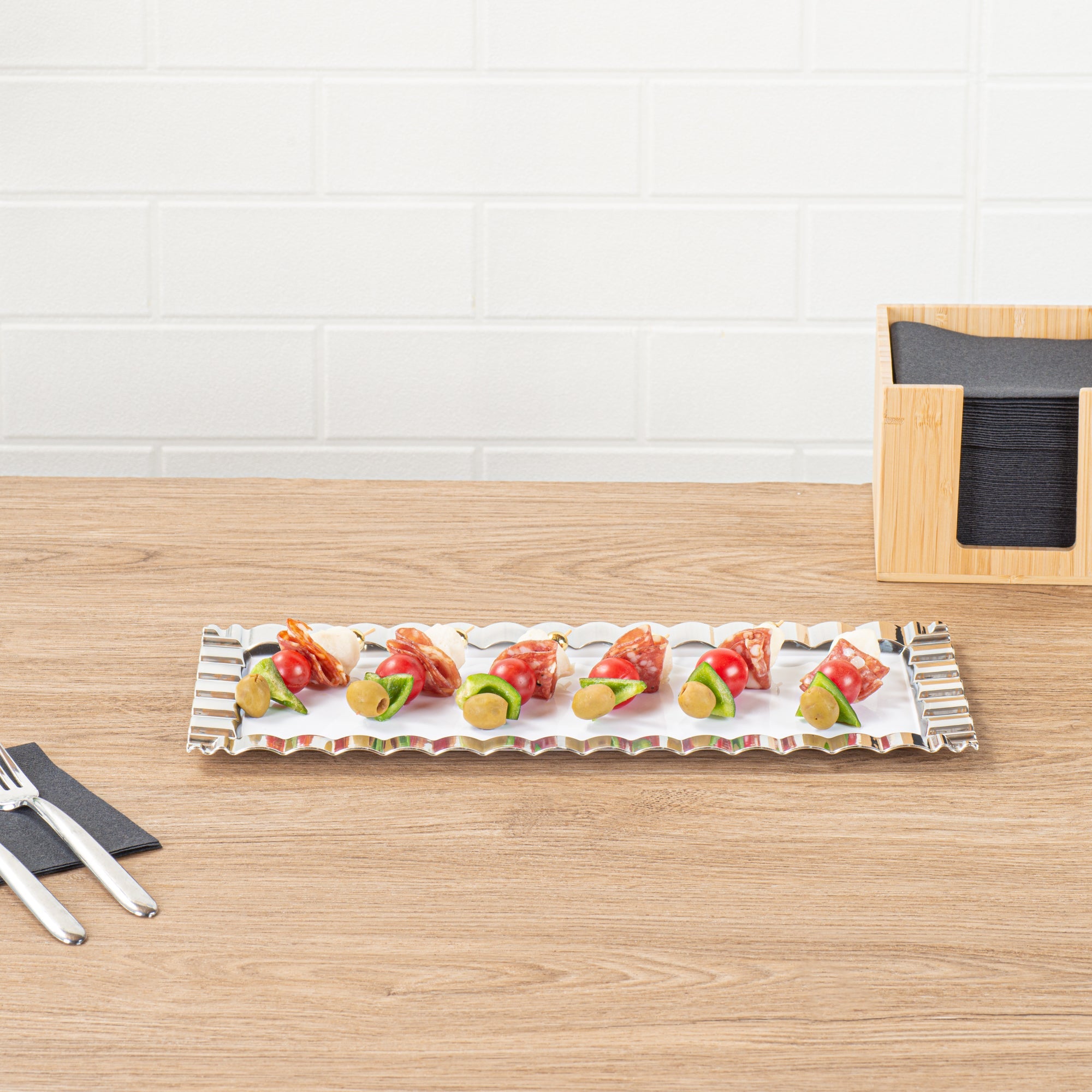 Maxi Serve Rectangle White Plastic Plate - with Silver Ruffled Rim - 14 1/4" x 6 1/4" - 100 count box