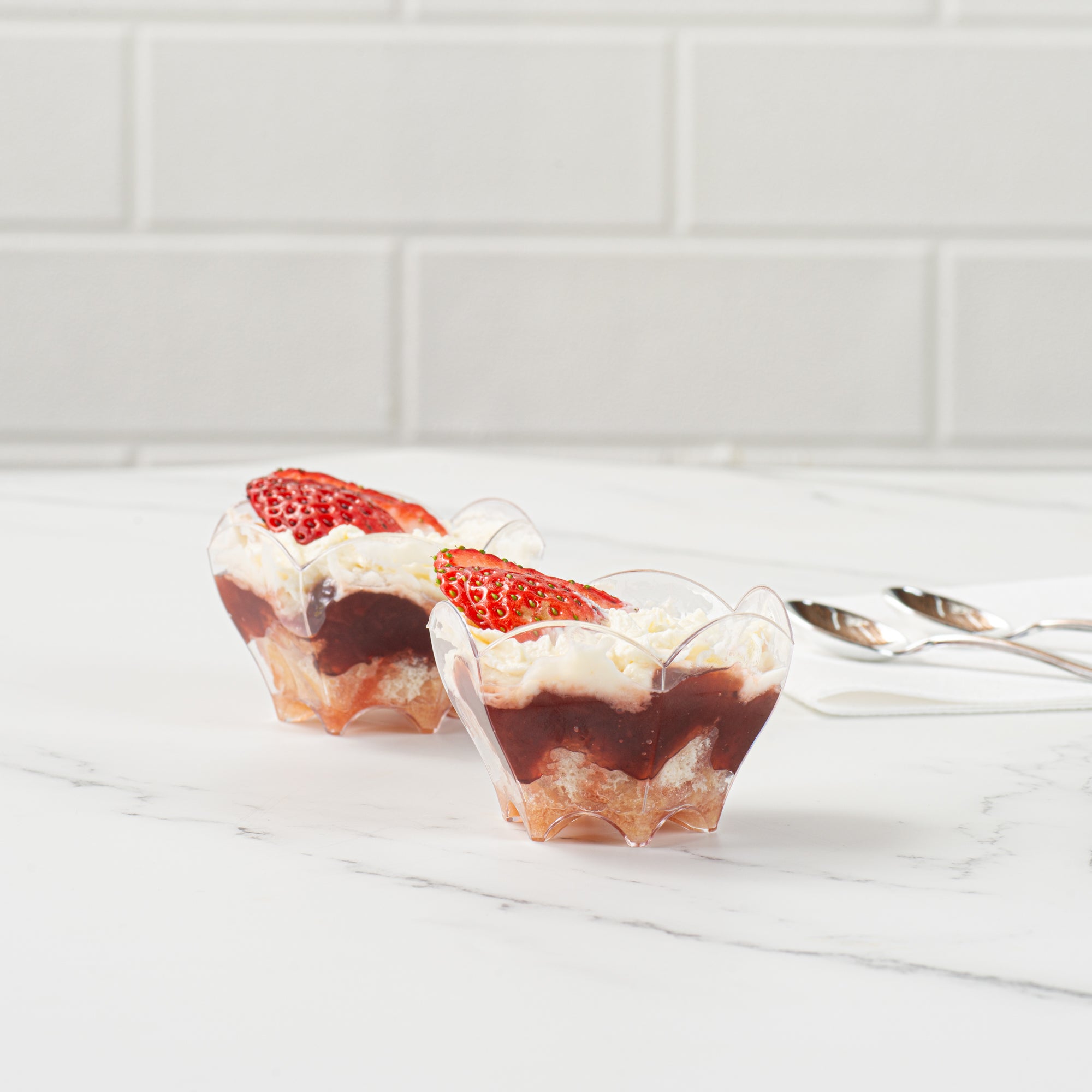 Mini Serve 2 oz Clear Plastic Flower Cup - 2 3/4" x 2 1/2" x 1 3/4" - 100 count box