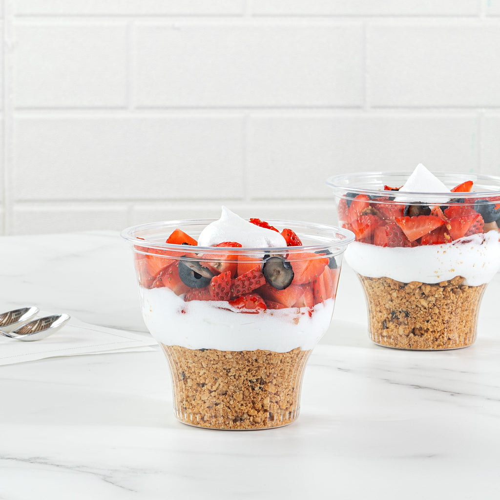 Chef 101 14 oz Round Clear Plastic Dessert Cup - 3 3/4" x 3 3/4" x 3 1/2" - 50 count box