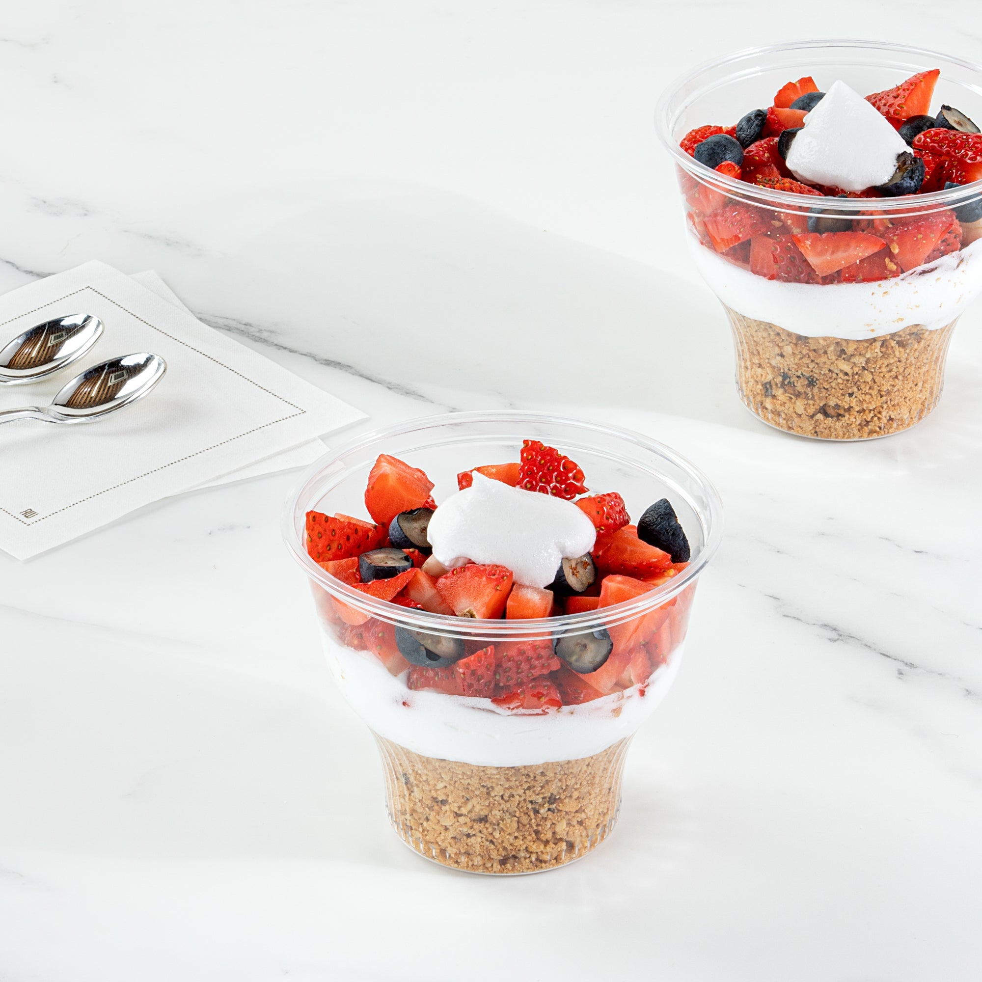 Chef 101 14 oz Round Clear Plastic Dessert Cup - 3 3/4" x 3 3/4" x 3 1/2" - 500 count box
