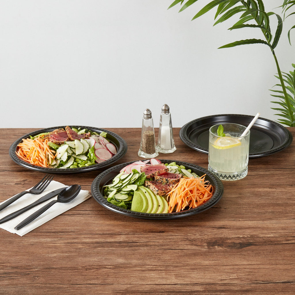 Chef 101 Round Black Plastic Plate - Microwavable - 10 1/4" x 10 1/4" x 3/4" - 100 count box