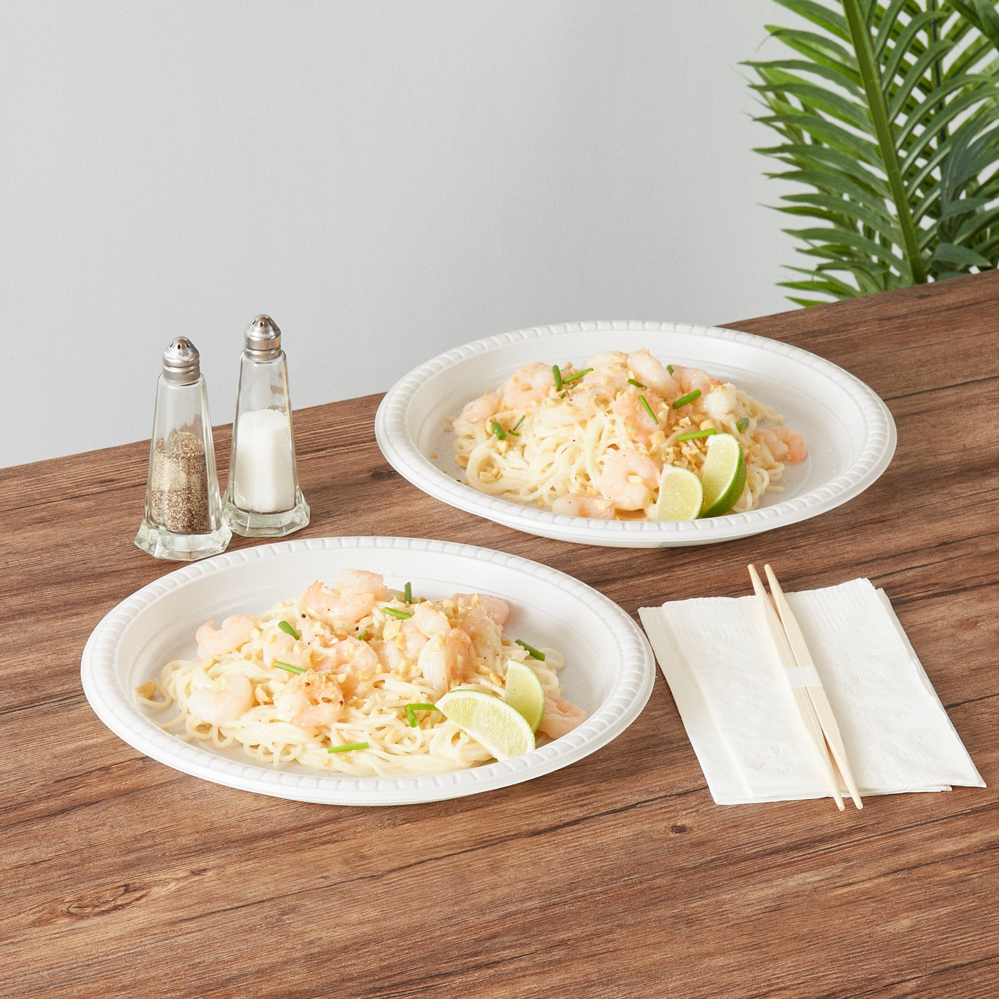 Chef 101 Round White Plastic Plate - Microwavable - 10 1/4" x 10 1/4" x 3/4" - 50 count box