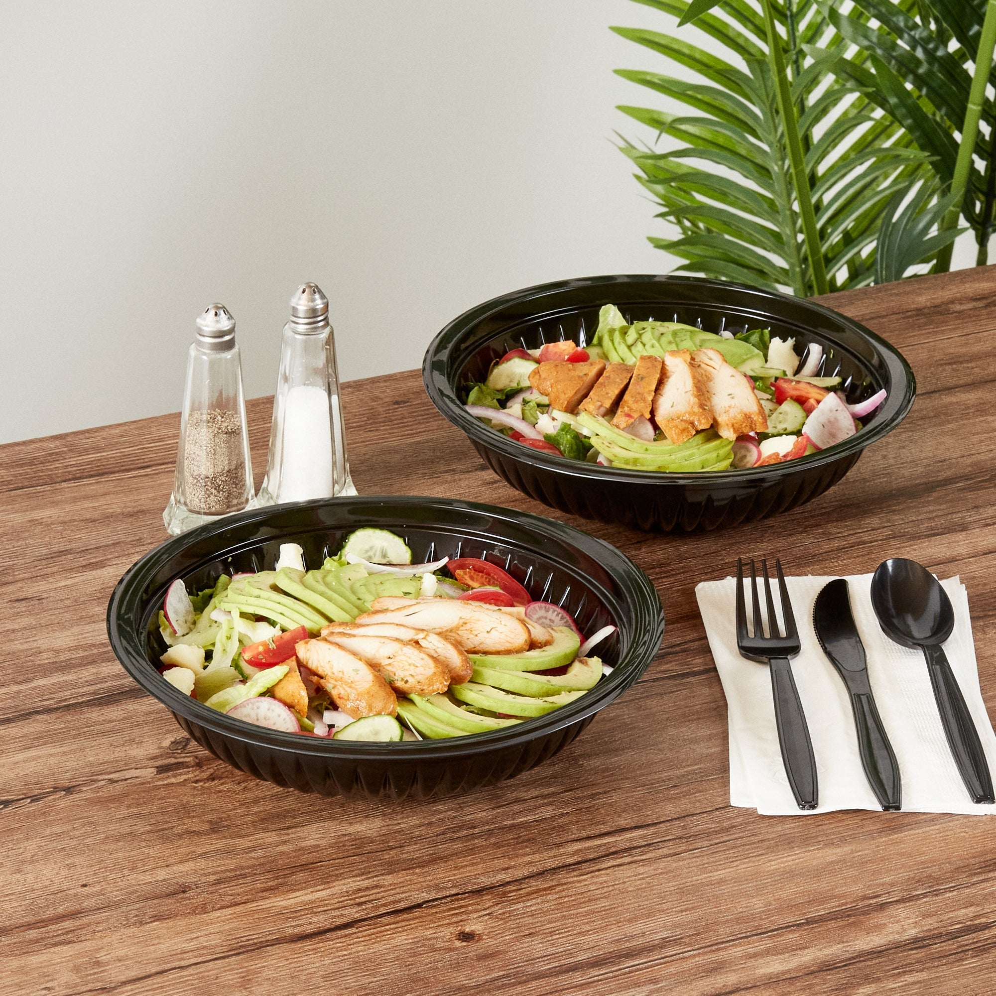 Chef 101 34 oz Round Black Plastic Bowl - Microwavable - 9" x 9" x 2" - 50 count box