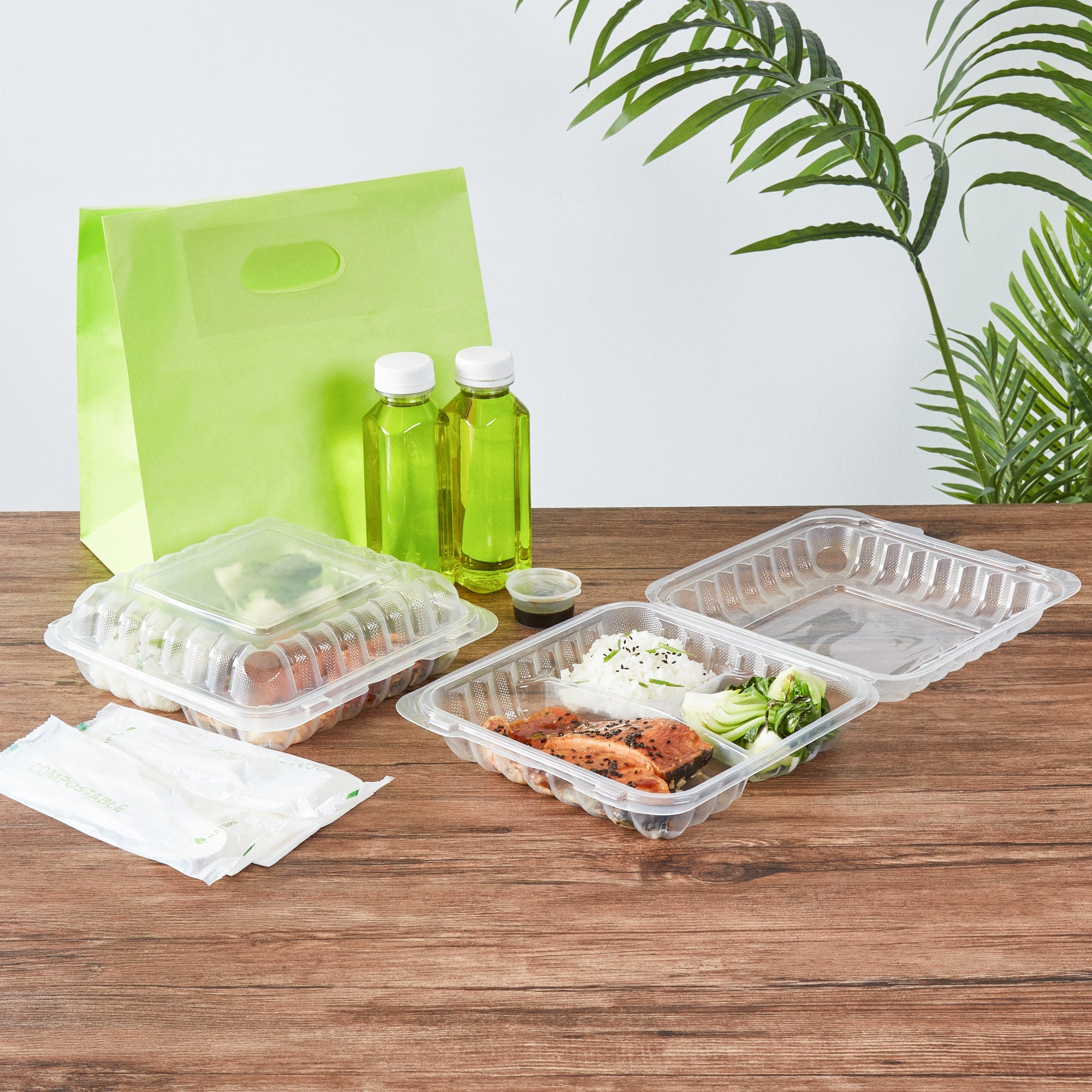 Chef 101 40 oz Square Clear Plastic Clamshell Container - 3 Compartments, Microwavable - 9" x 9" x 3" - 100 count box