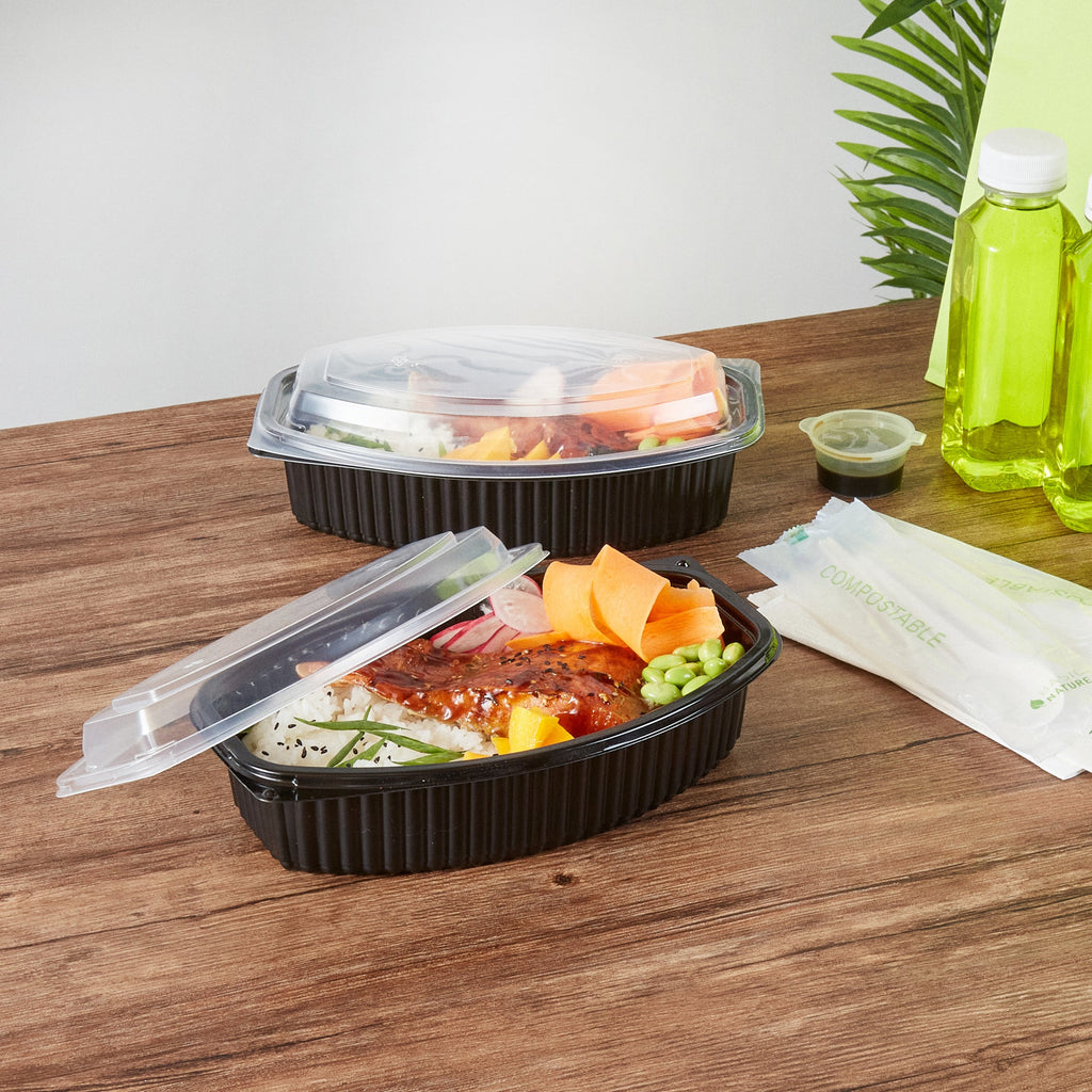 Chef 101 32 oz Oval Black Plastic Food Container - with Clear Lid, Microwavable - 9 1/4" x 5 3/4" x 3" - 50 count box